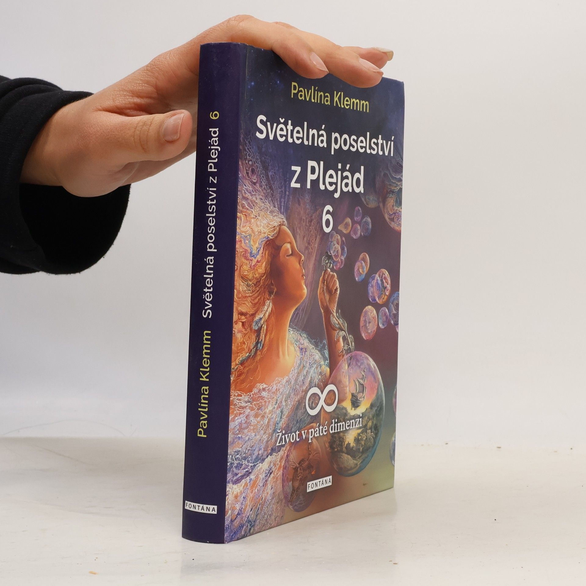 Světelná poselství z Plejád 6: Život v páté dimenzi