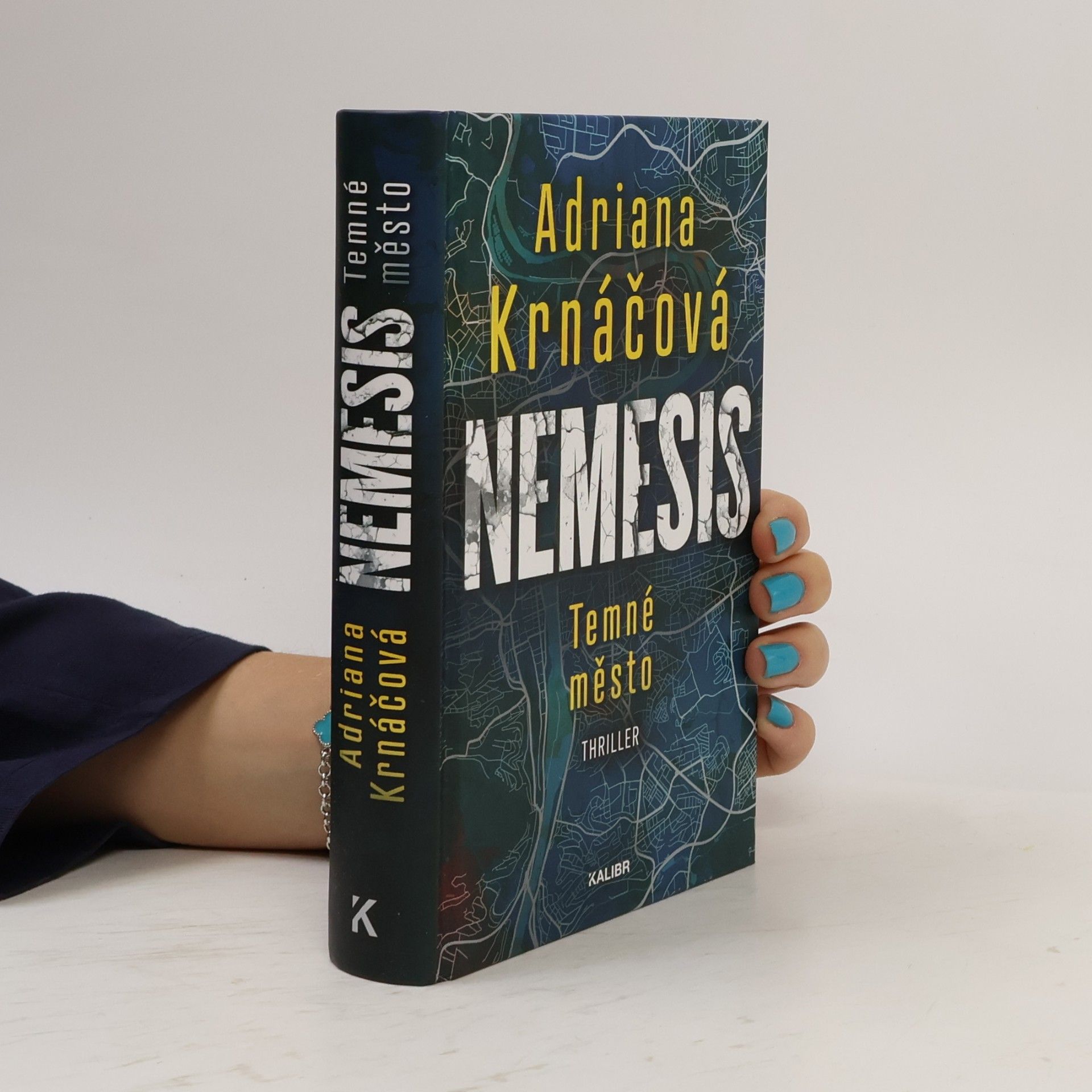 Adriana Krnáčová Nemesis: Temné město