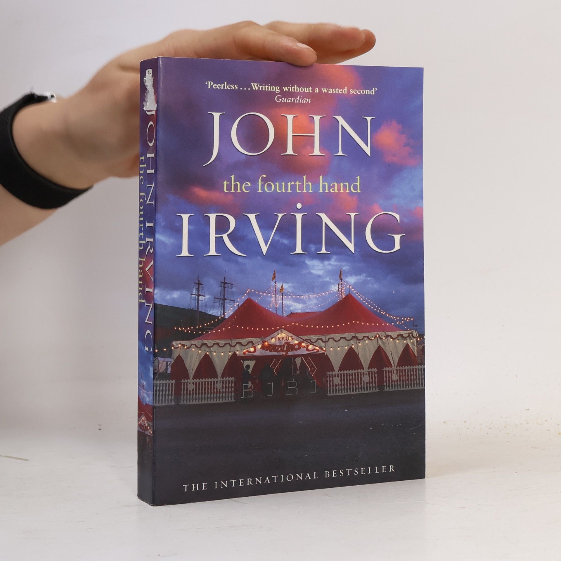 John Irving The fourth hand
