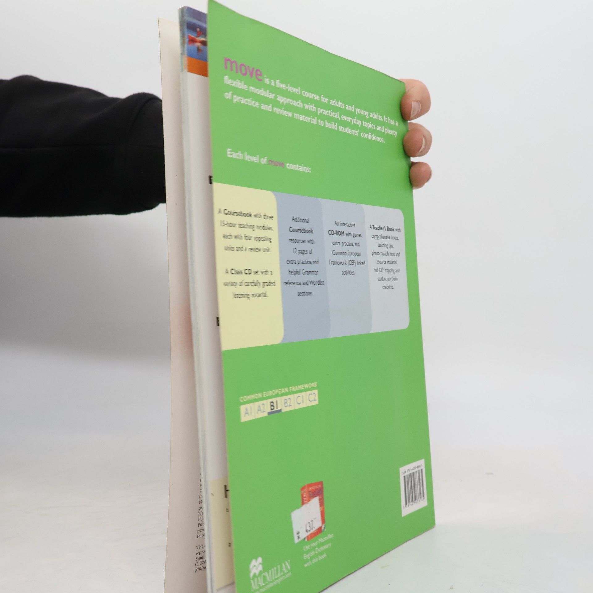 Angela Holman Move. Intermediate. Coursebook
