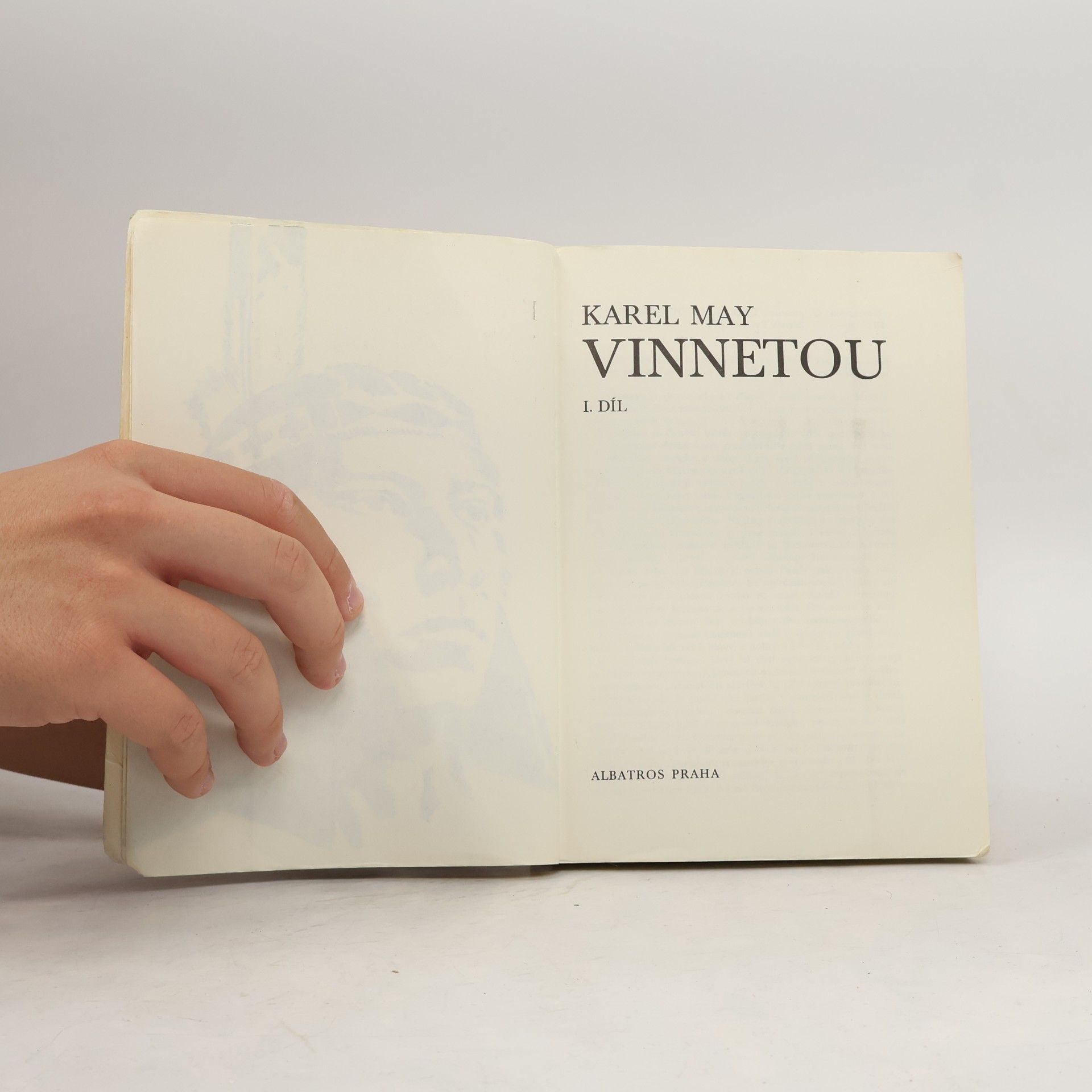 Karel May VINNETOU