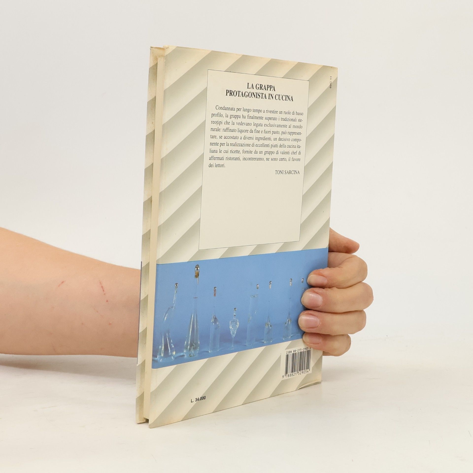 Sandro Bottega I libri della famiglia - 11: La grappa e i suoi sapori. 82 ricette per preparare: antipasti, primi e secondi piatti, piatti di mezzo, pizze e piatti unici, dessert e cocktail