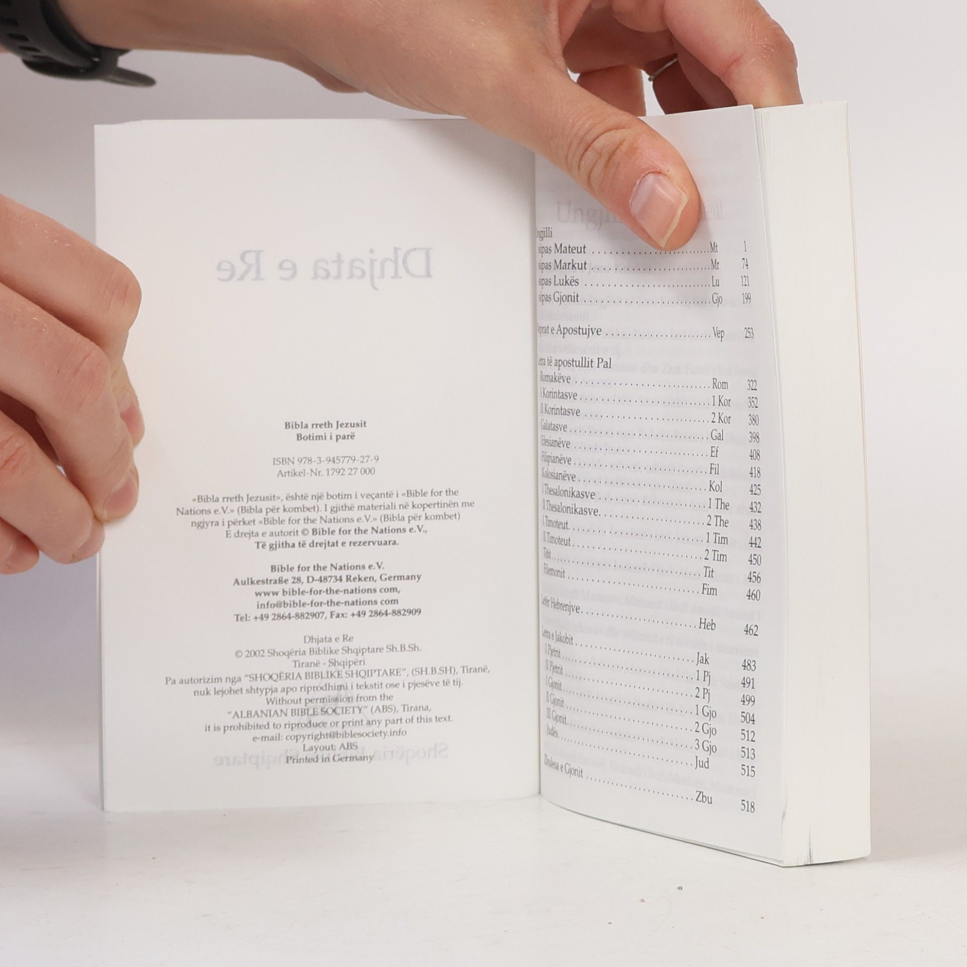 Collectif d'auteurs Bibla Rreth Jezusit: Jeta e Jezusit