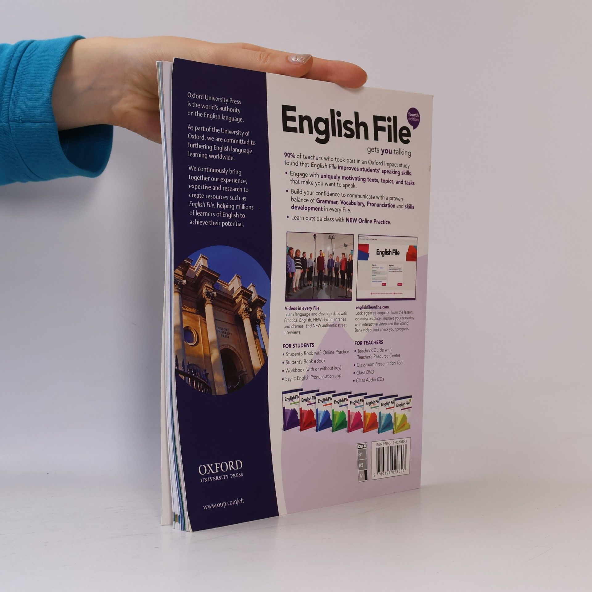 Clive Oxenden English File Fourth Edition Beginner Student's Book
