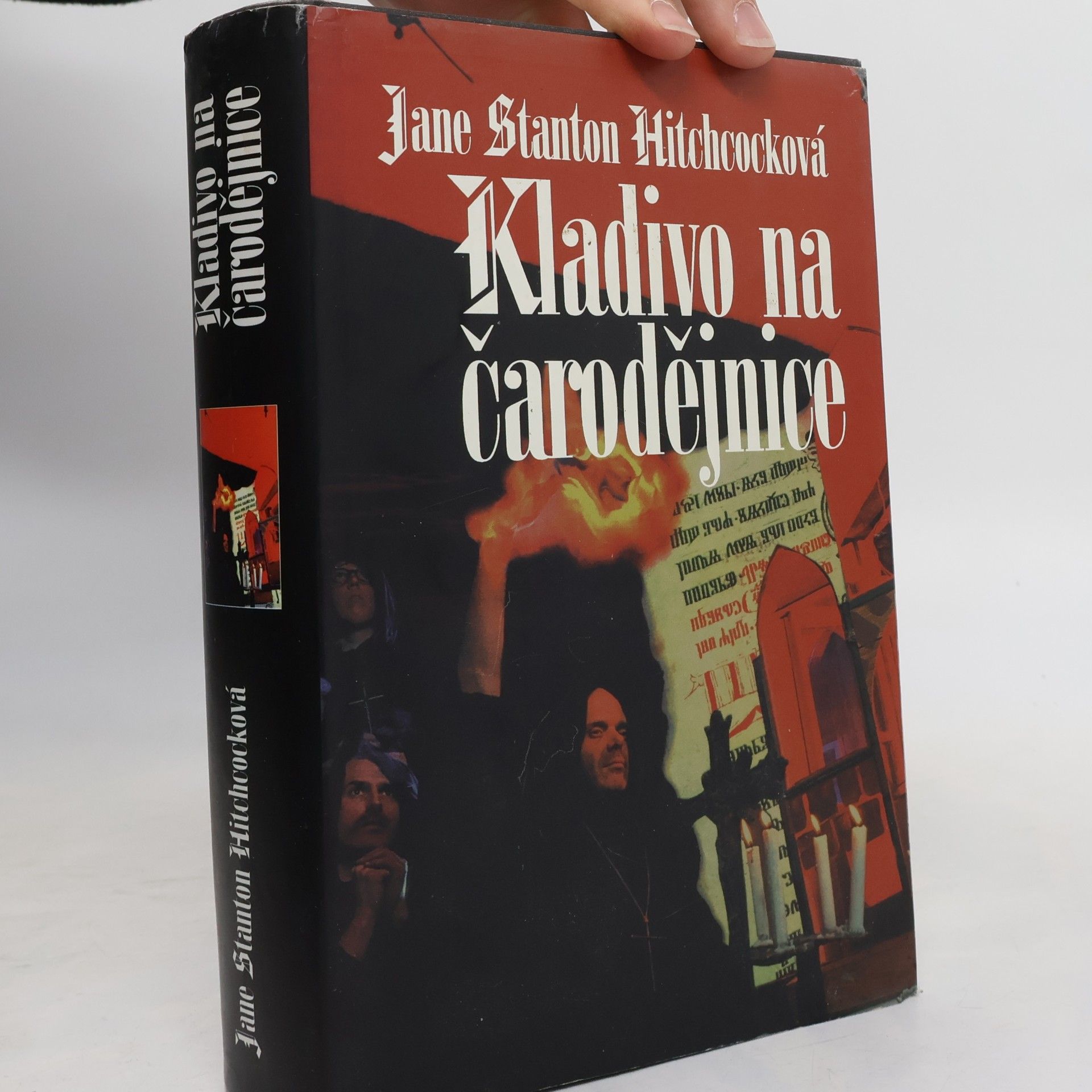 Jane Stanton Hitchcock Kladivo na čarodějnice
