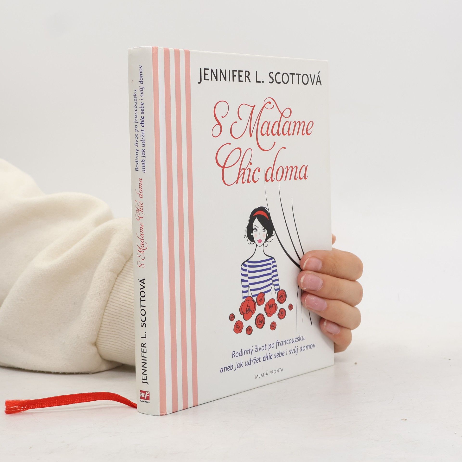 Jennifer L. Scott S Madame Chic doma