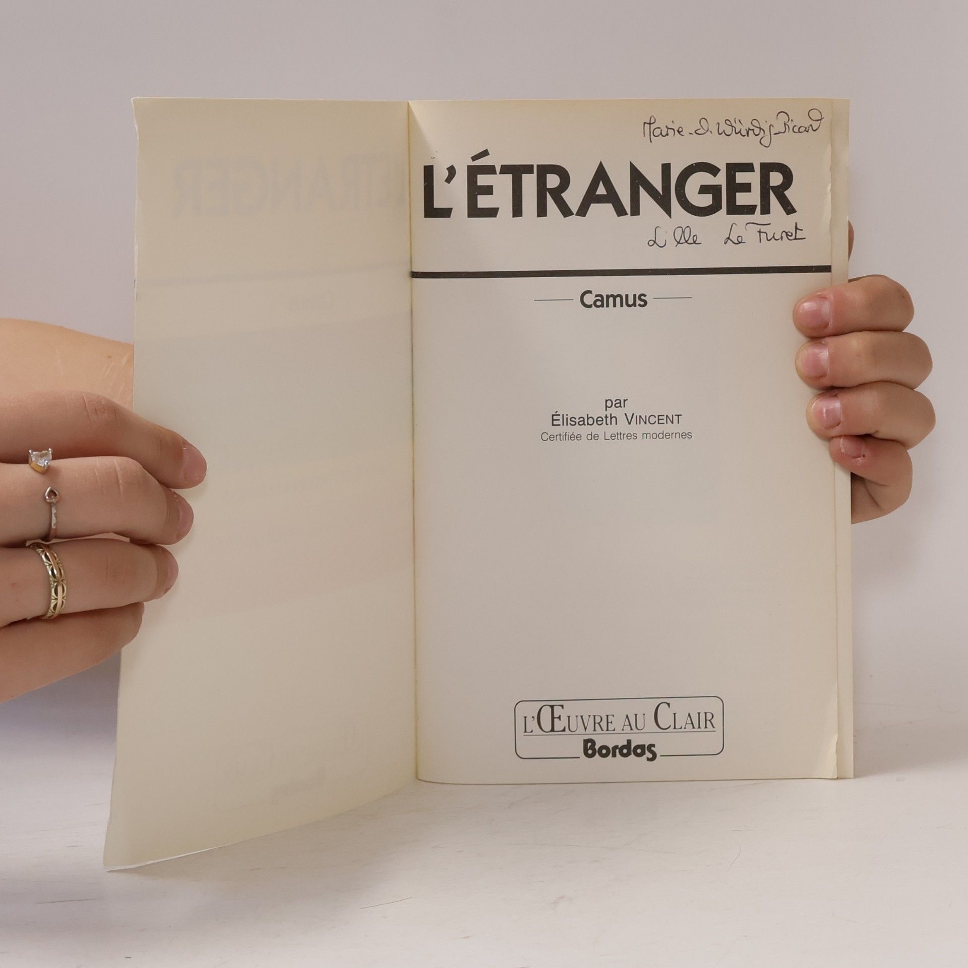 Camus L'Œuvre au Clair - 16: L'Étranger