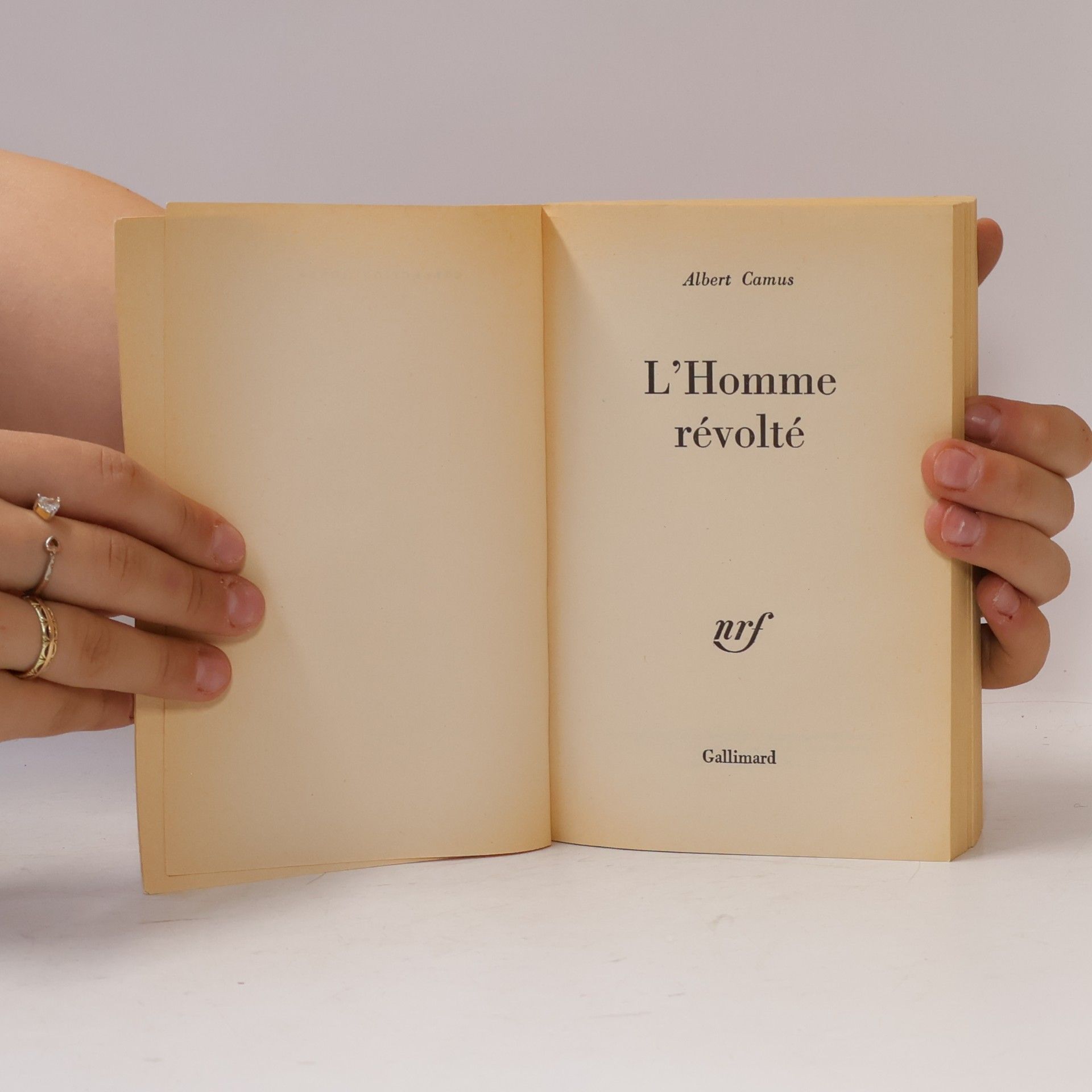 Albert Camus L' Homme révolté