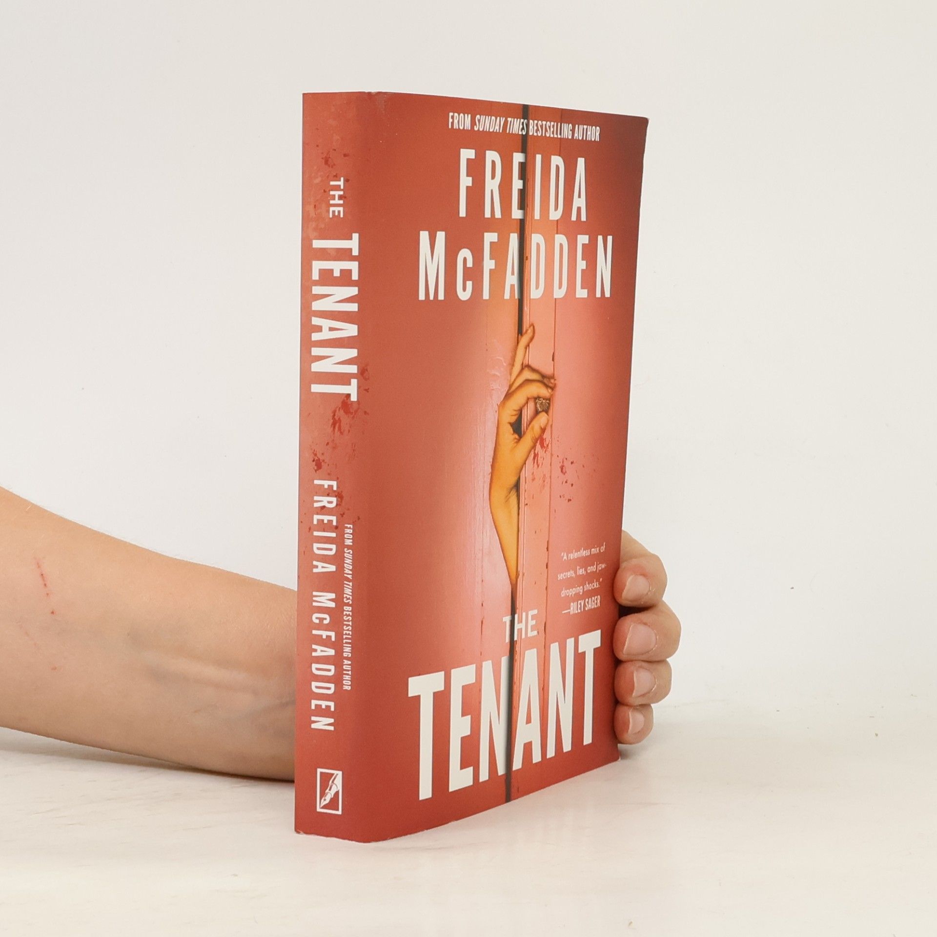 Freida McFadden The Tenant