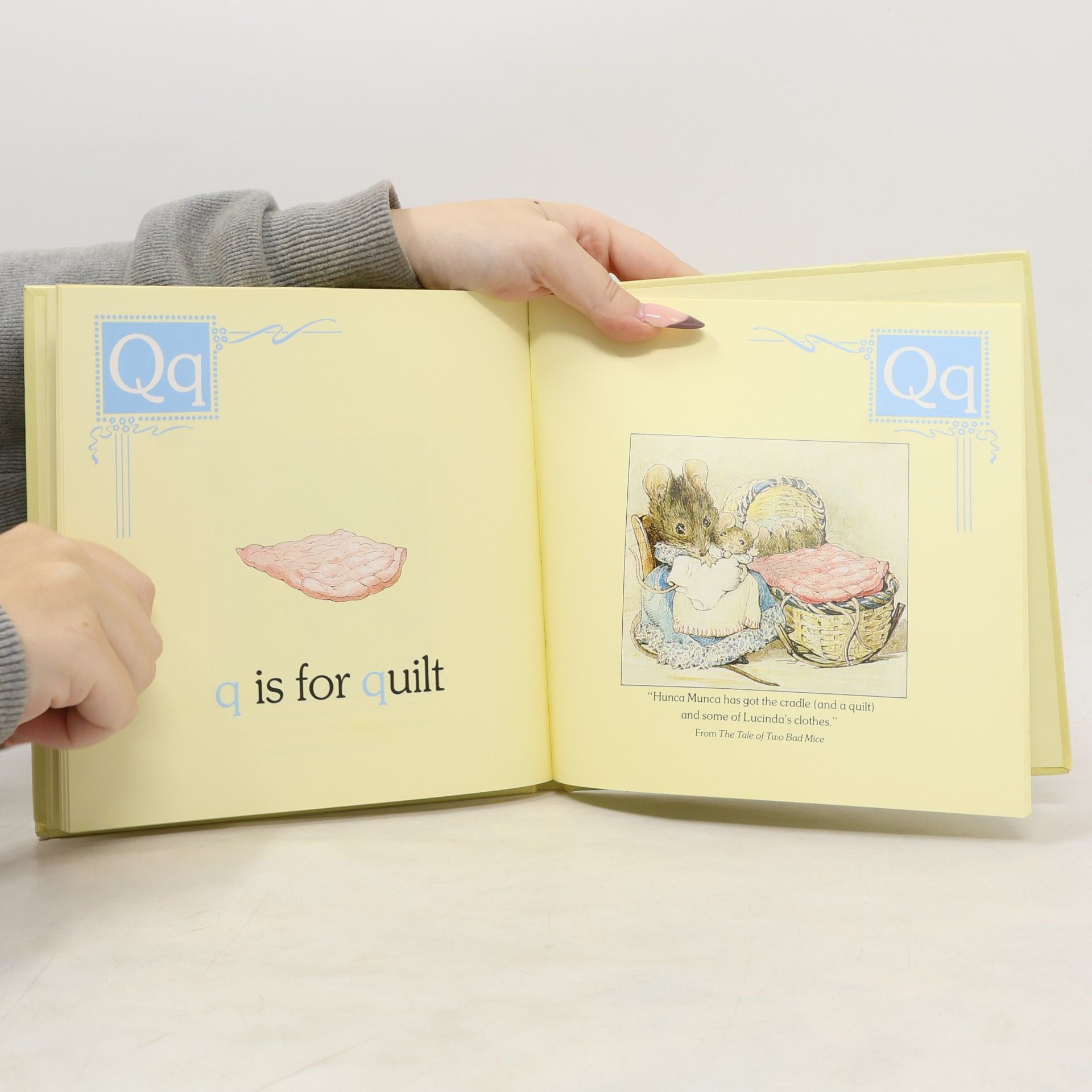 Beatrix Potter Peter Rabbit's ABC