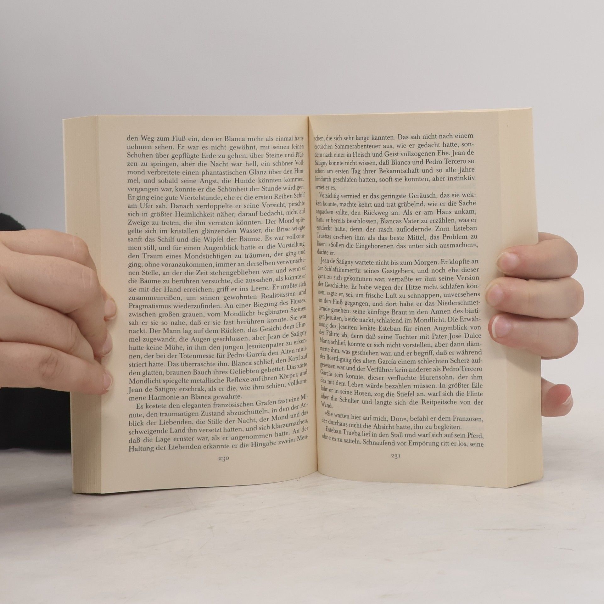 Isabel Allende Das Geisterhaus : Roman