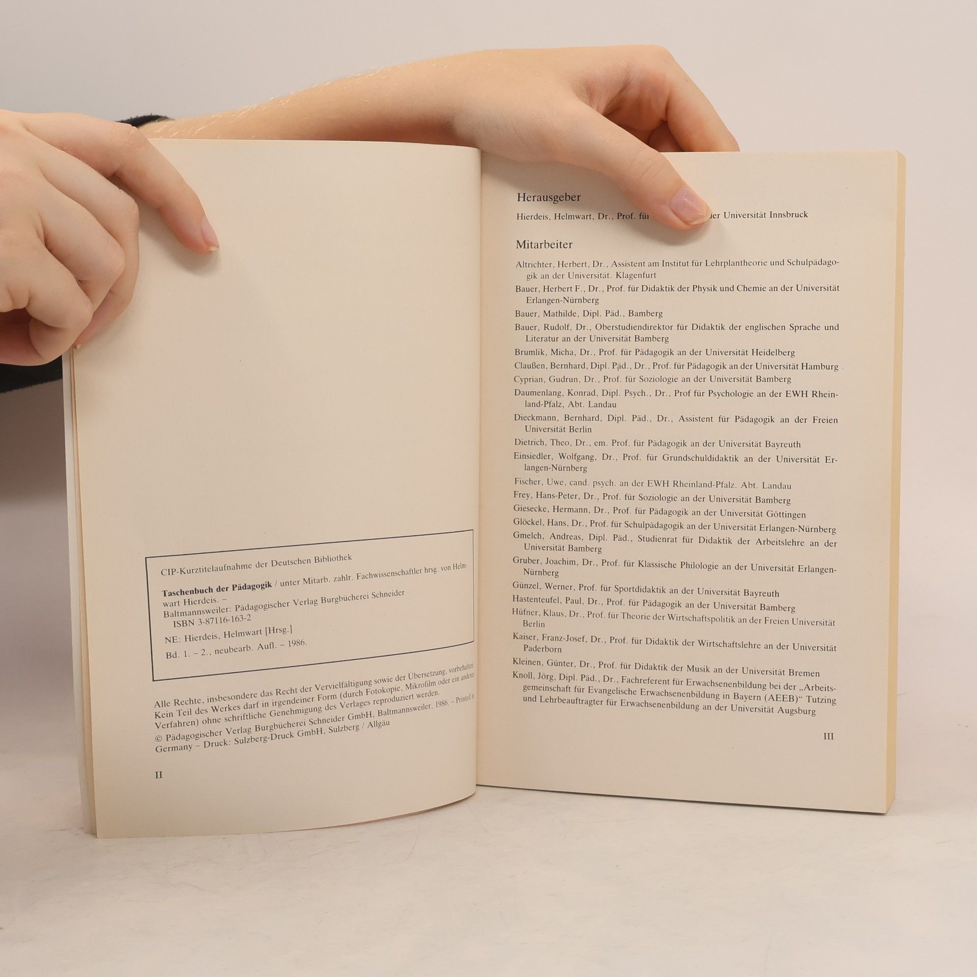 Helmwart Hierdeis Taschenbuch der Pädagogik