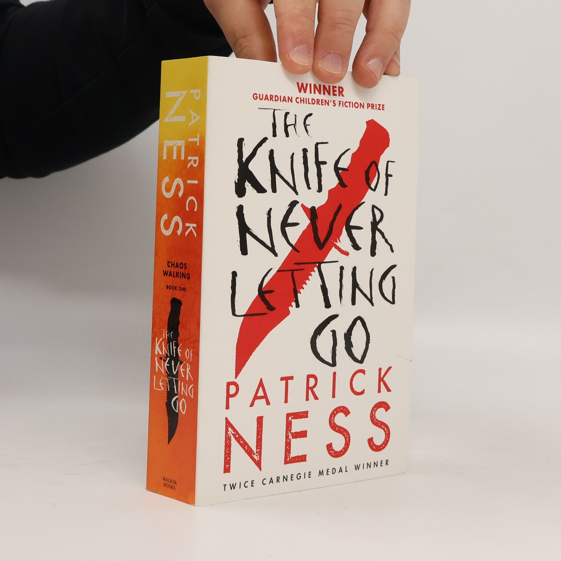 Patrick Ness The knife of never letting go