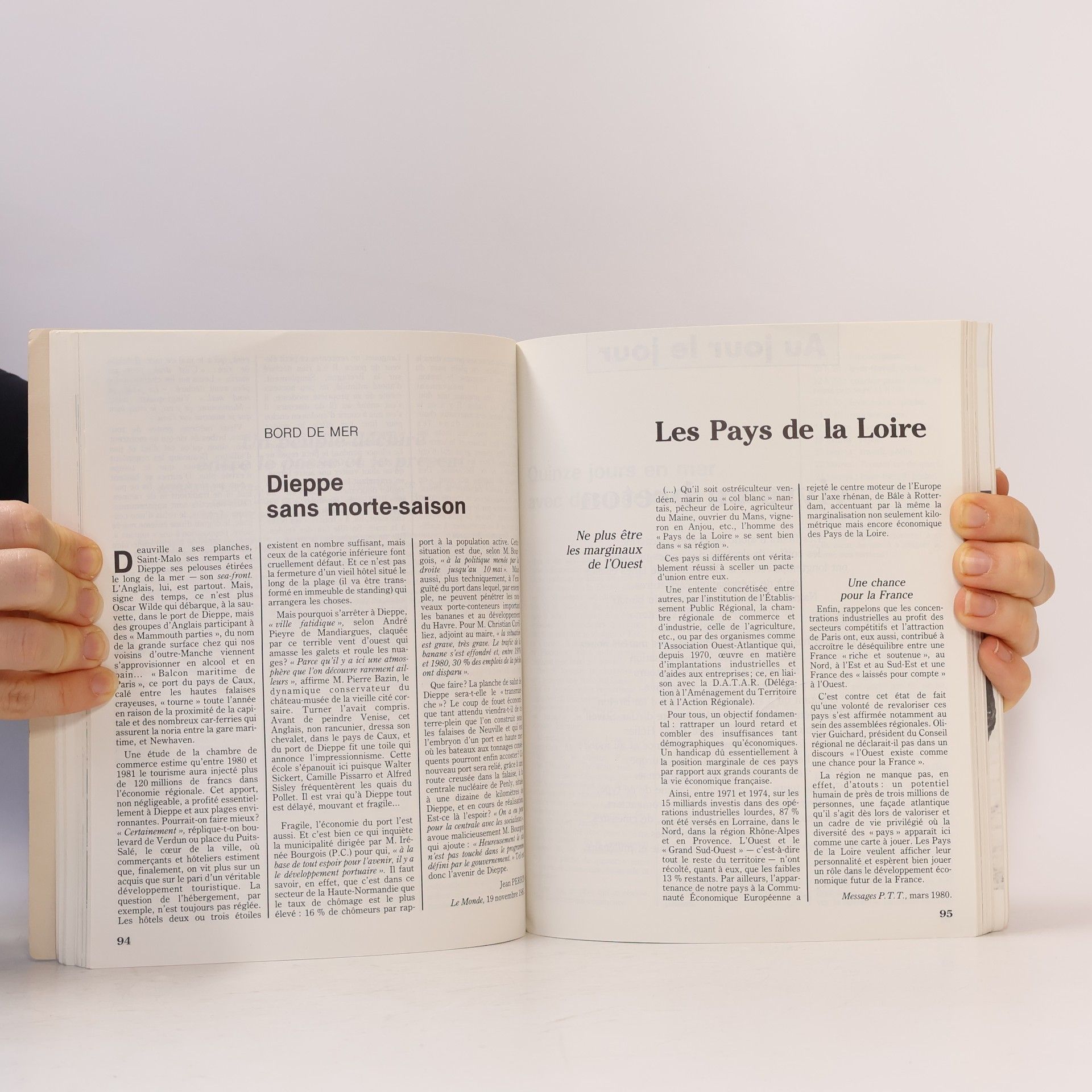 Marie-José Leroy Vivre au pays: Les Français dans leurs régions à travers la presse