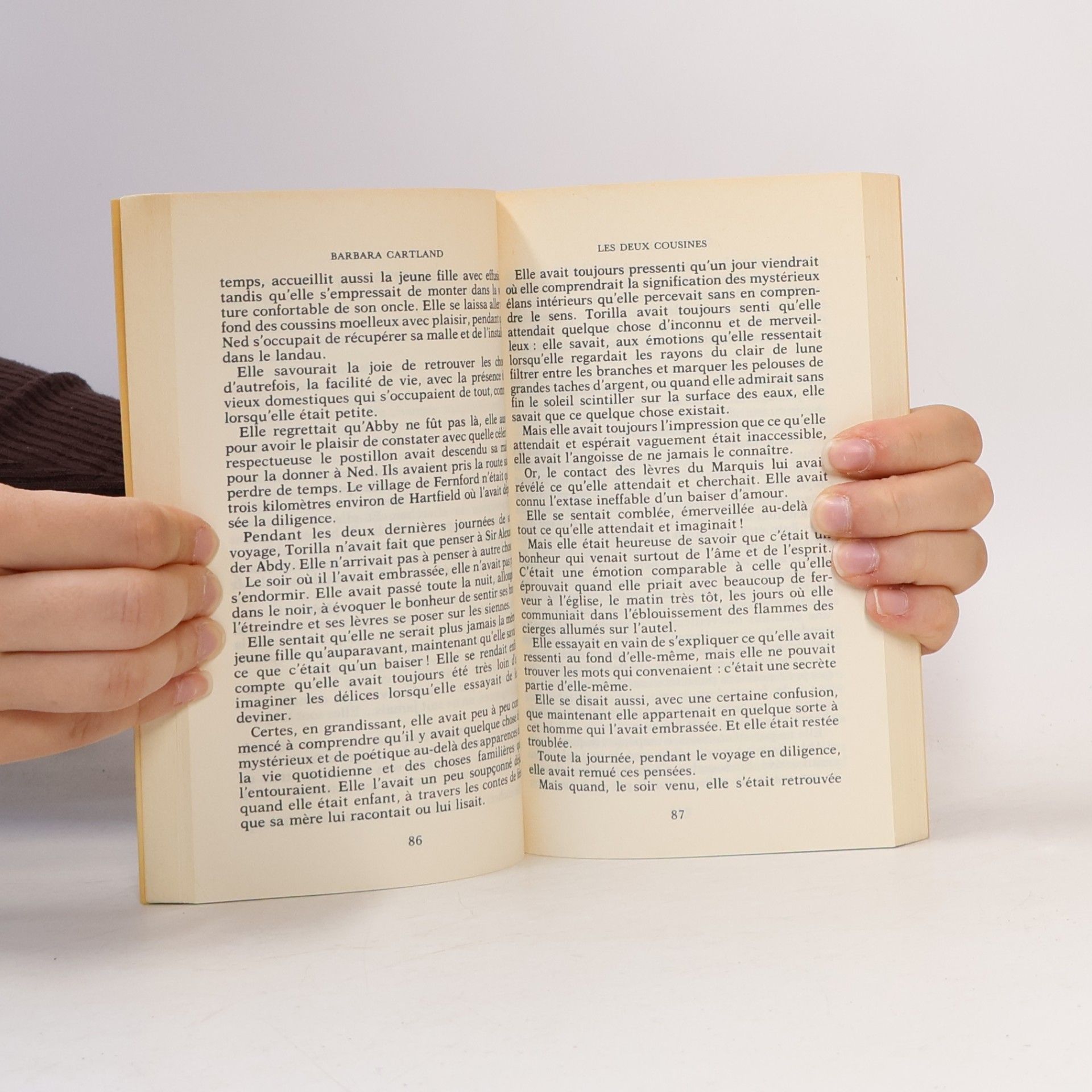 Barbara Cartland Les Deux cousines