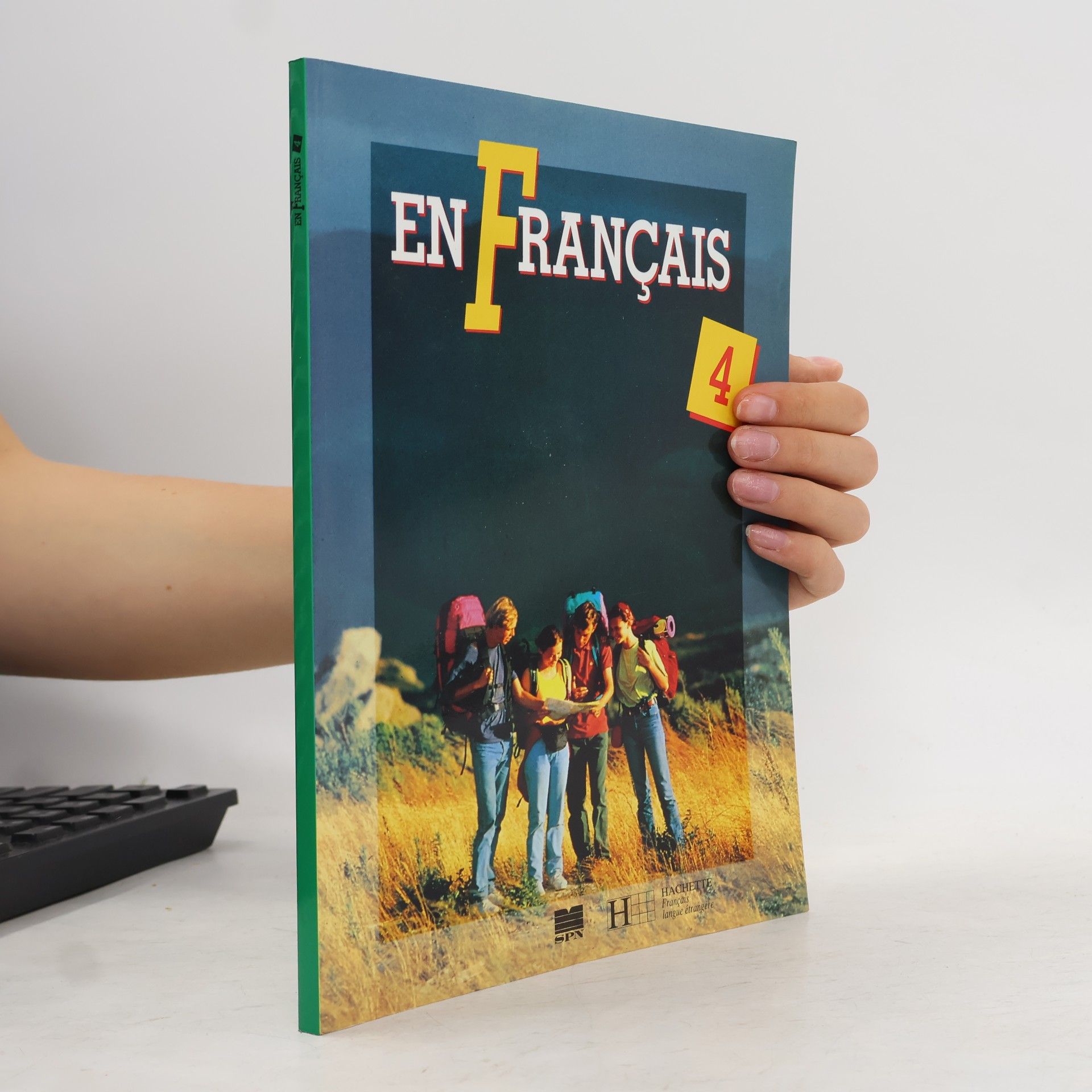 En Français 4