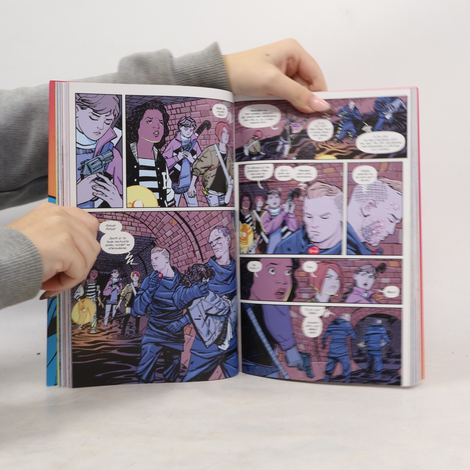 Brian K. Vaughan Paper Girls 1
