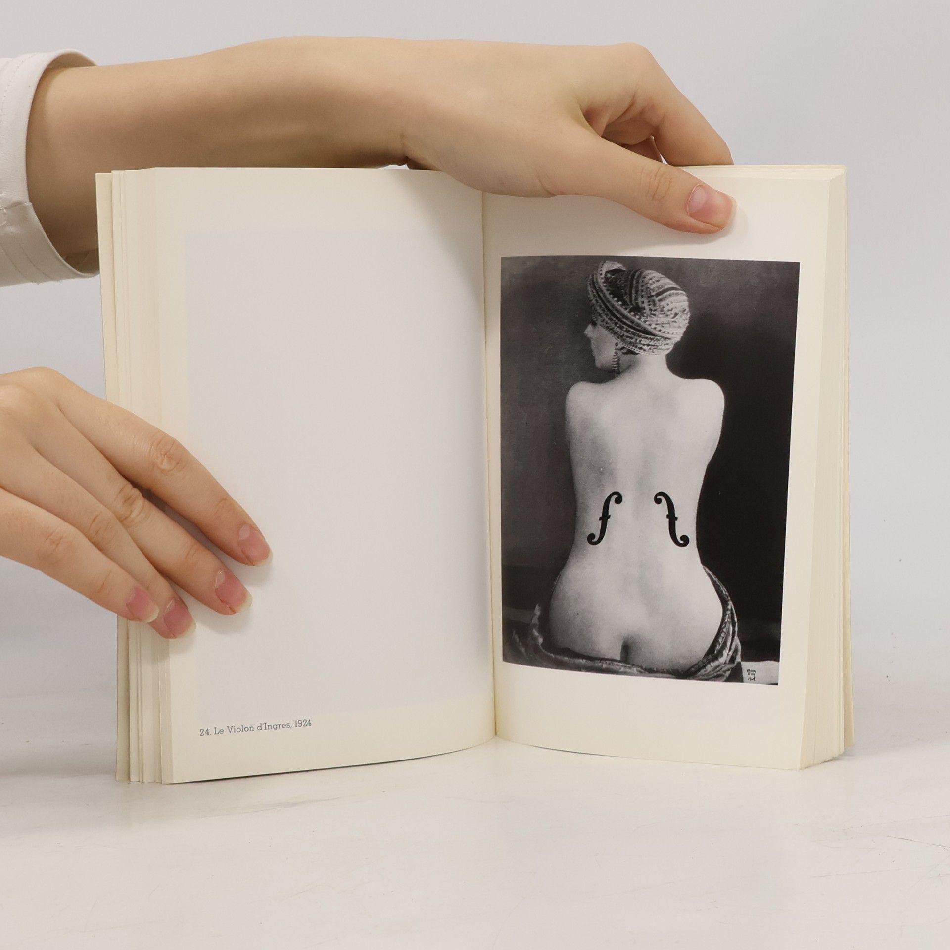 Man Ray Photo Poche. Man Ray