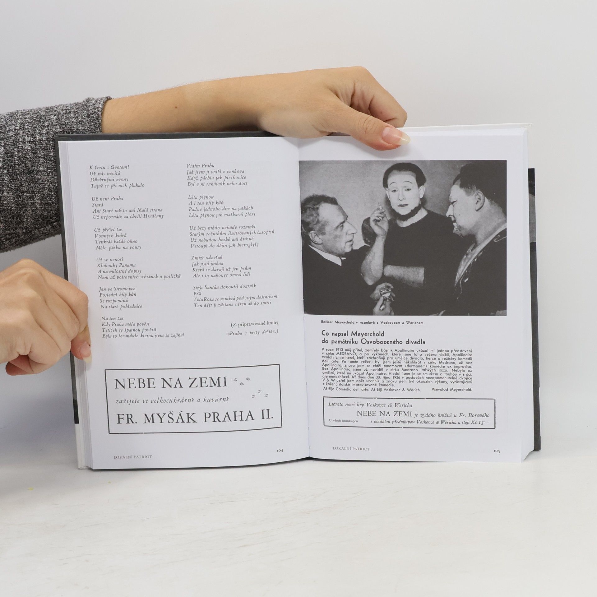 František Cinger Tiskoví magnáti Voskovec a Werich. Vest pocket revue. Lokální patriot. (2 díla v jednom svazku)