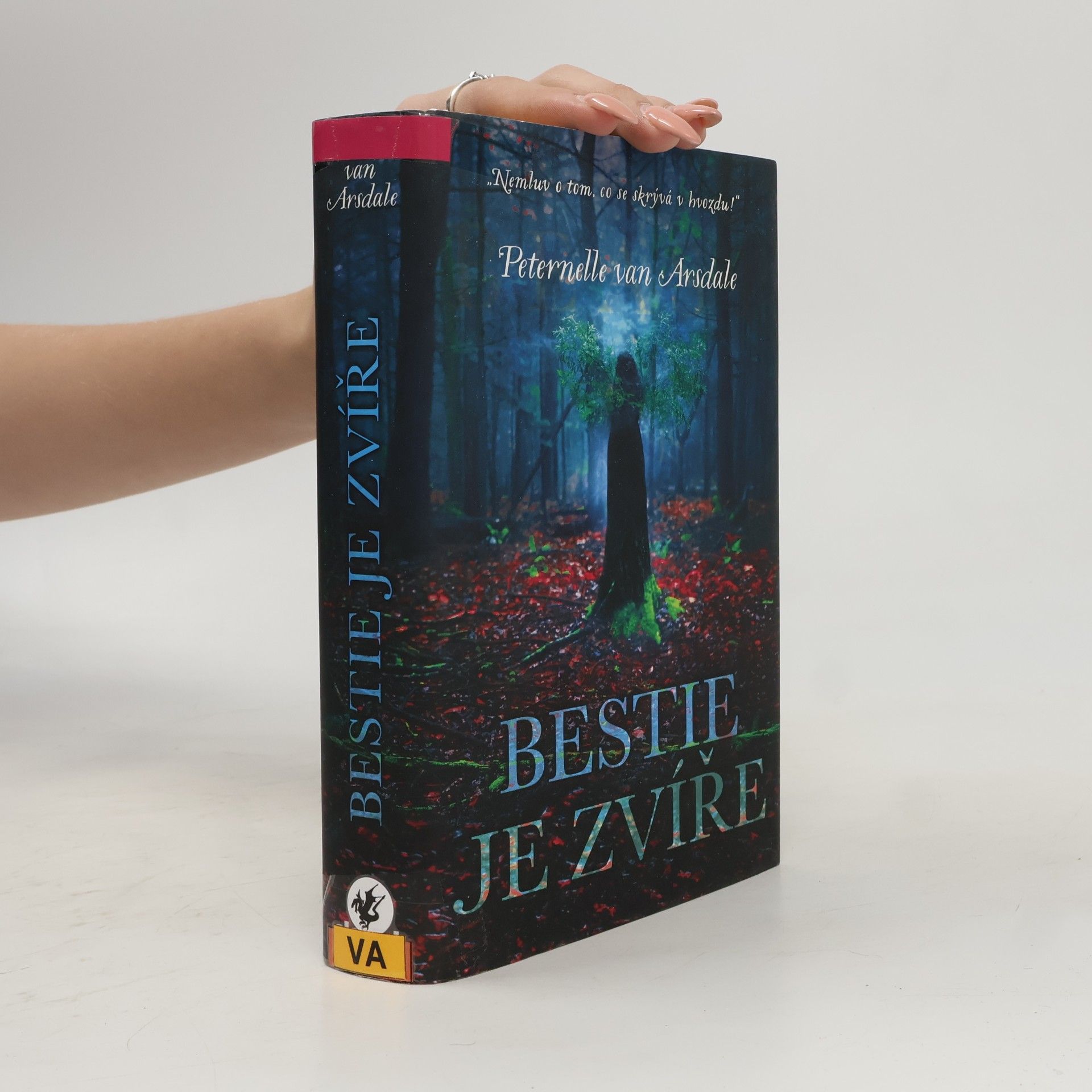 Peternelle Van Arsdale Bestie je zvíře