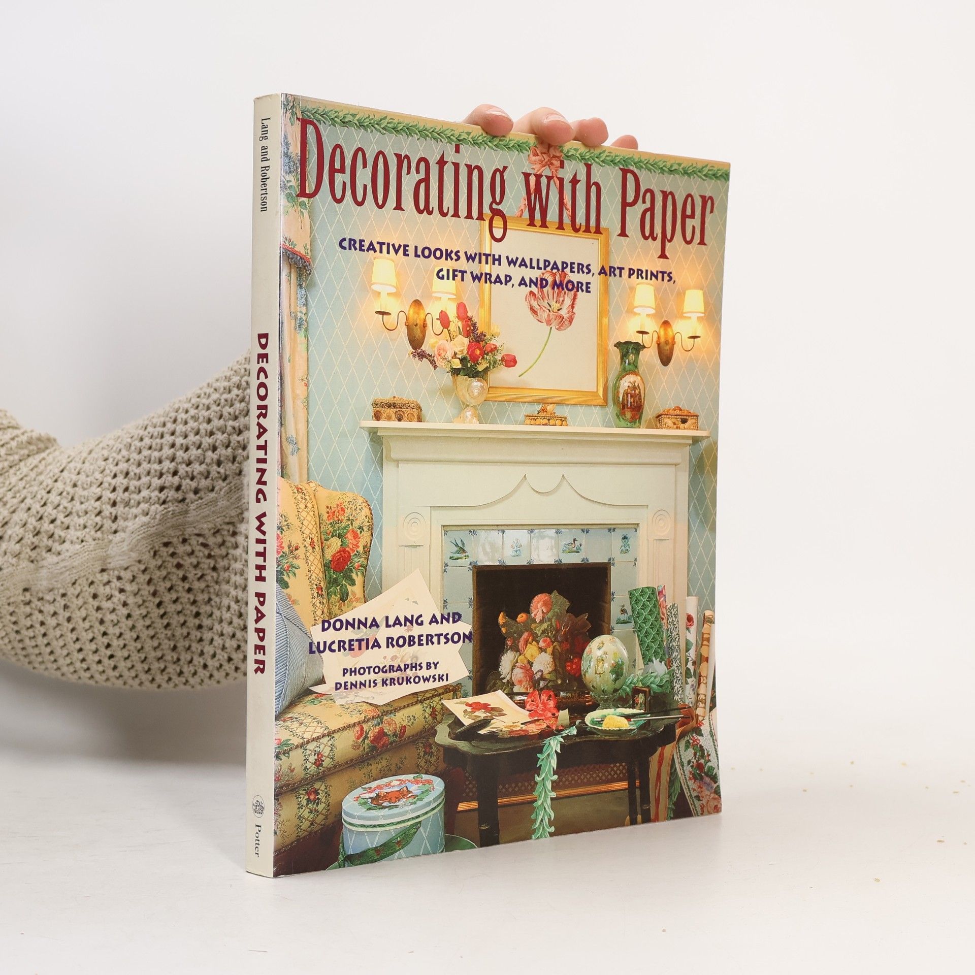Lucretia Robertson Decorating With Paper
