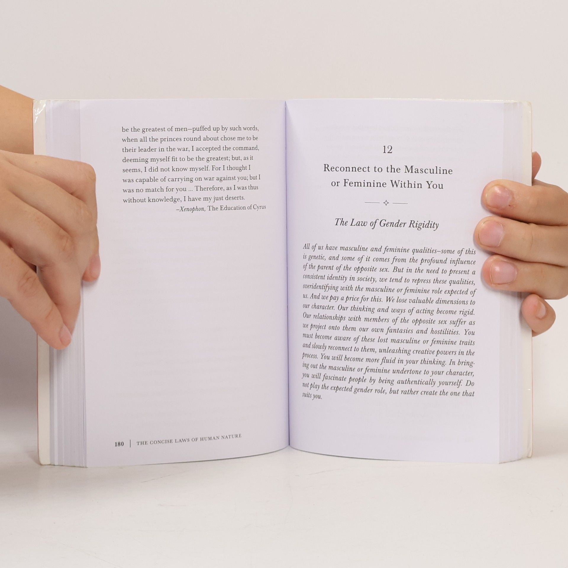 Robert Greene The Concise Laws of Human Nature