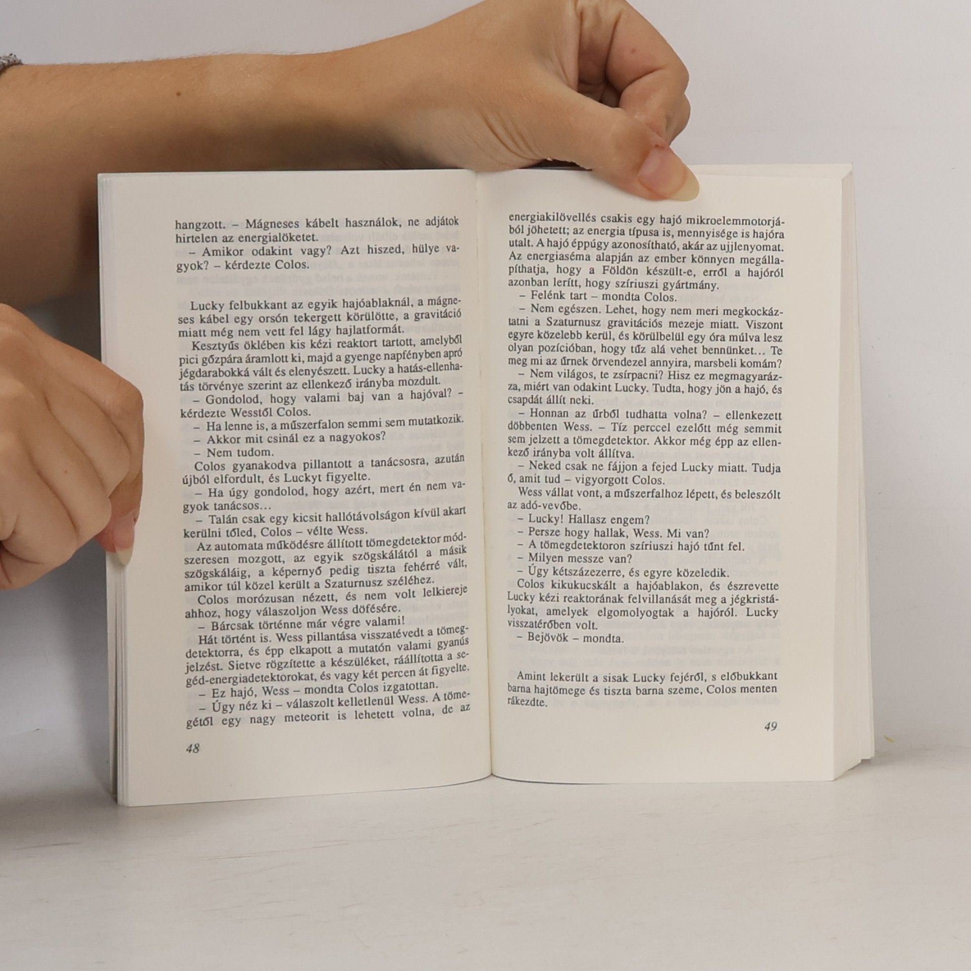 Isaac Asimov Az Úrvadász - 6: A Szaturnusz gyűrűi