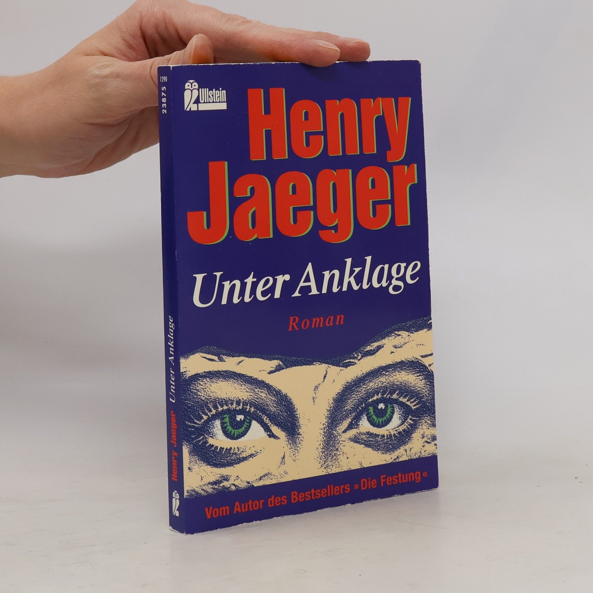 Unter Anklage. Roman