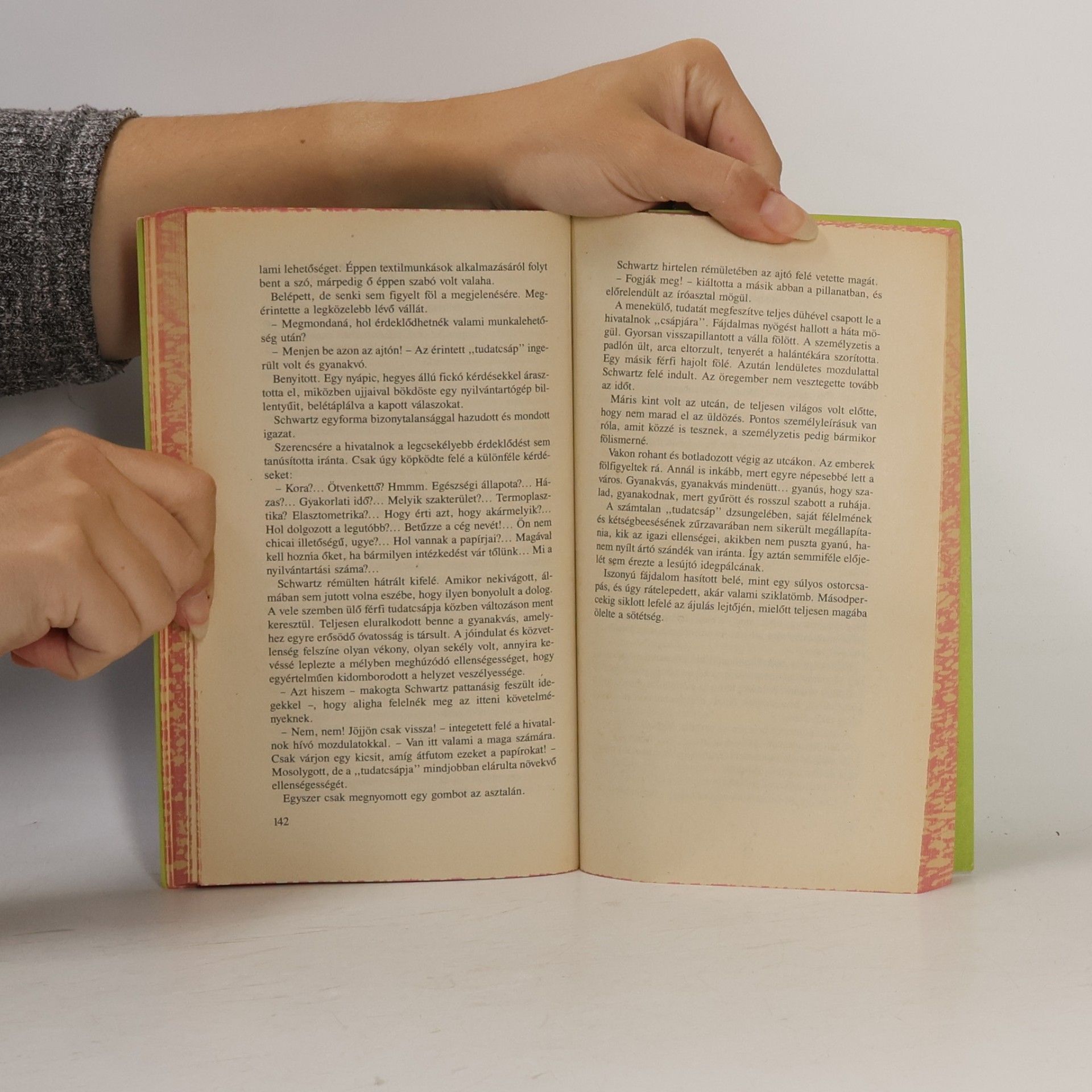 Isaac Asimov Asimov: Kavics az égben