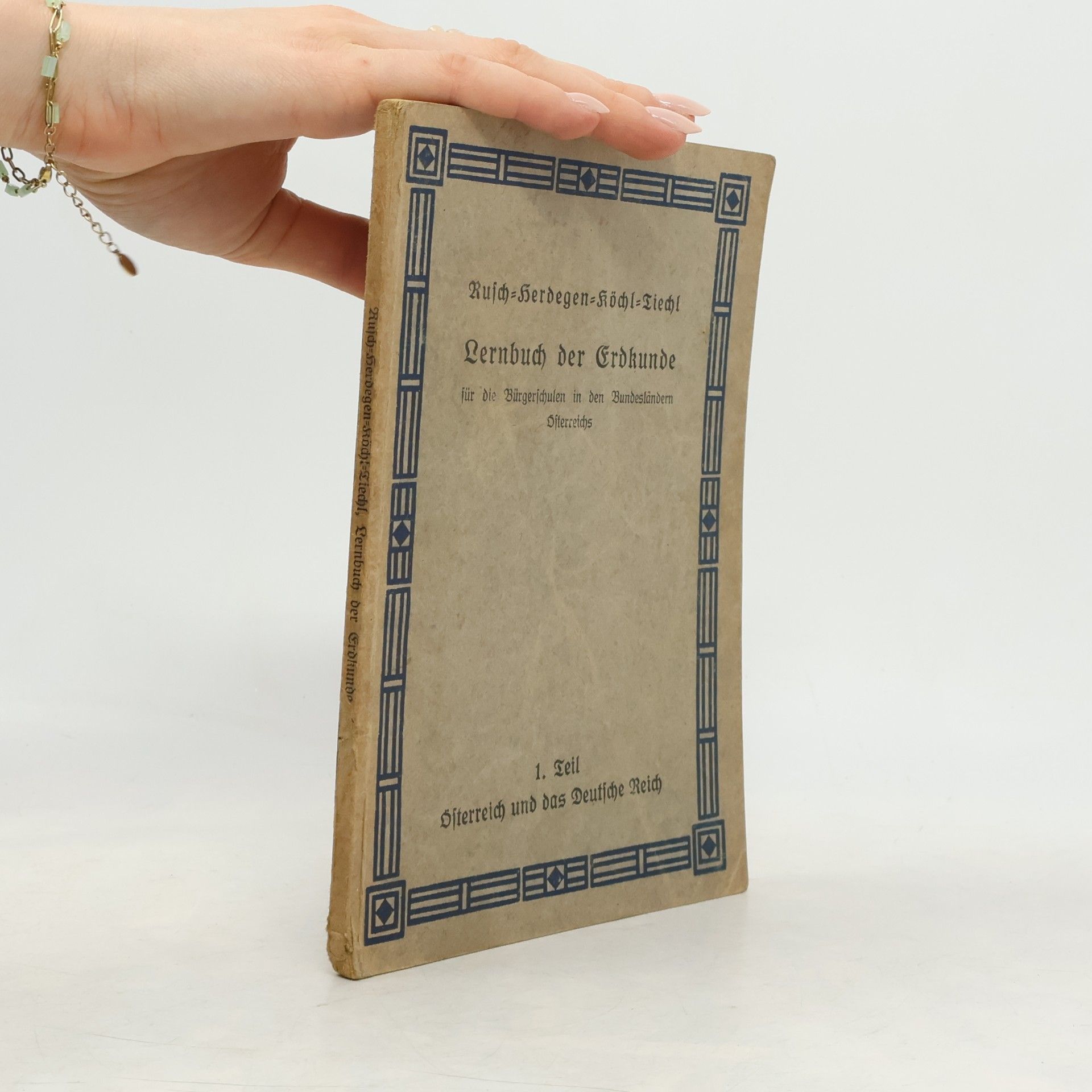 Lernbuch der Erdkunde