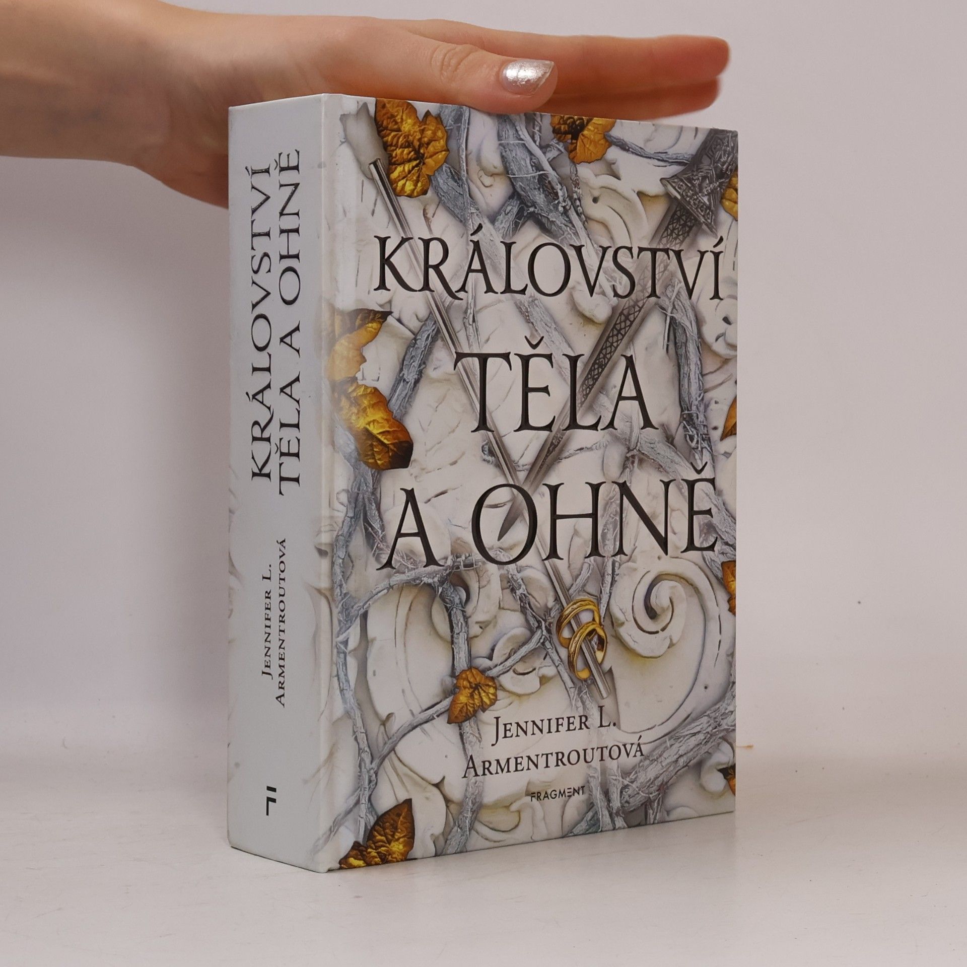 Jennifer L. Armentrout Království těla a ohně