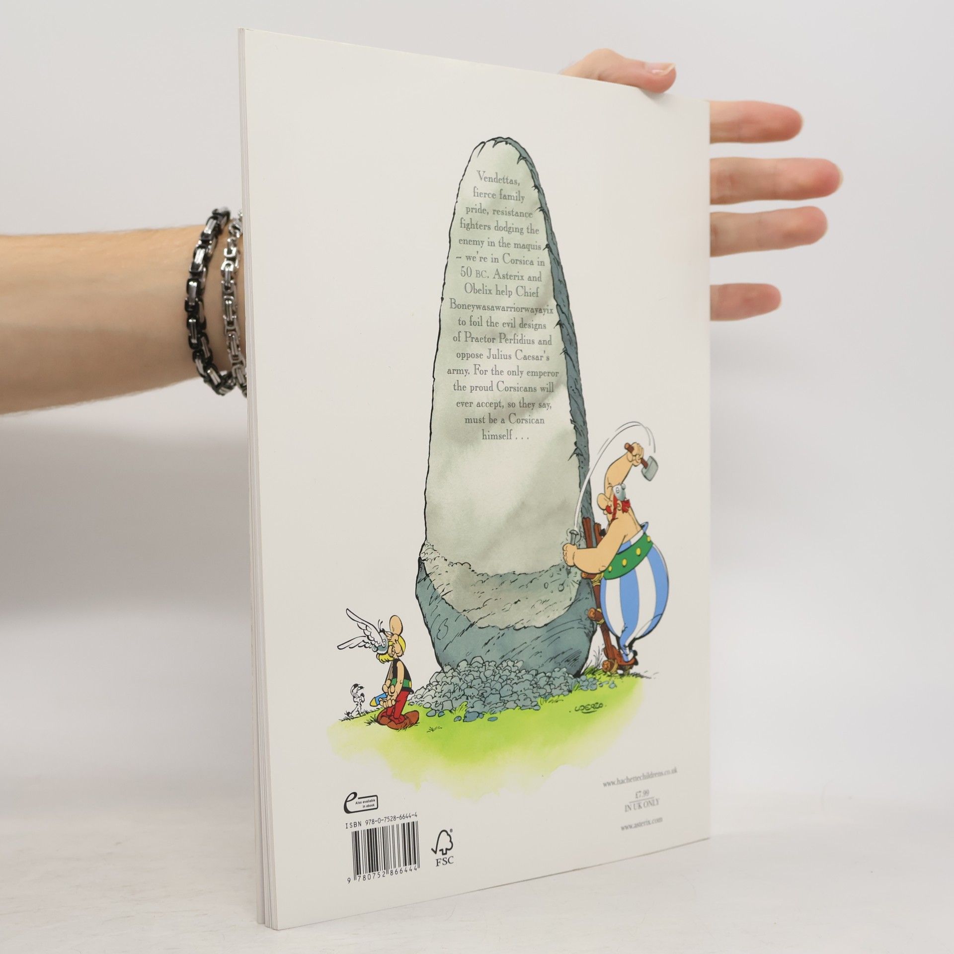 Albert Uderzo Asterix - Asterix in Corsica. Asterix auf Korsika, englische Ausgabe