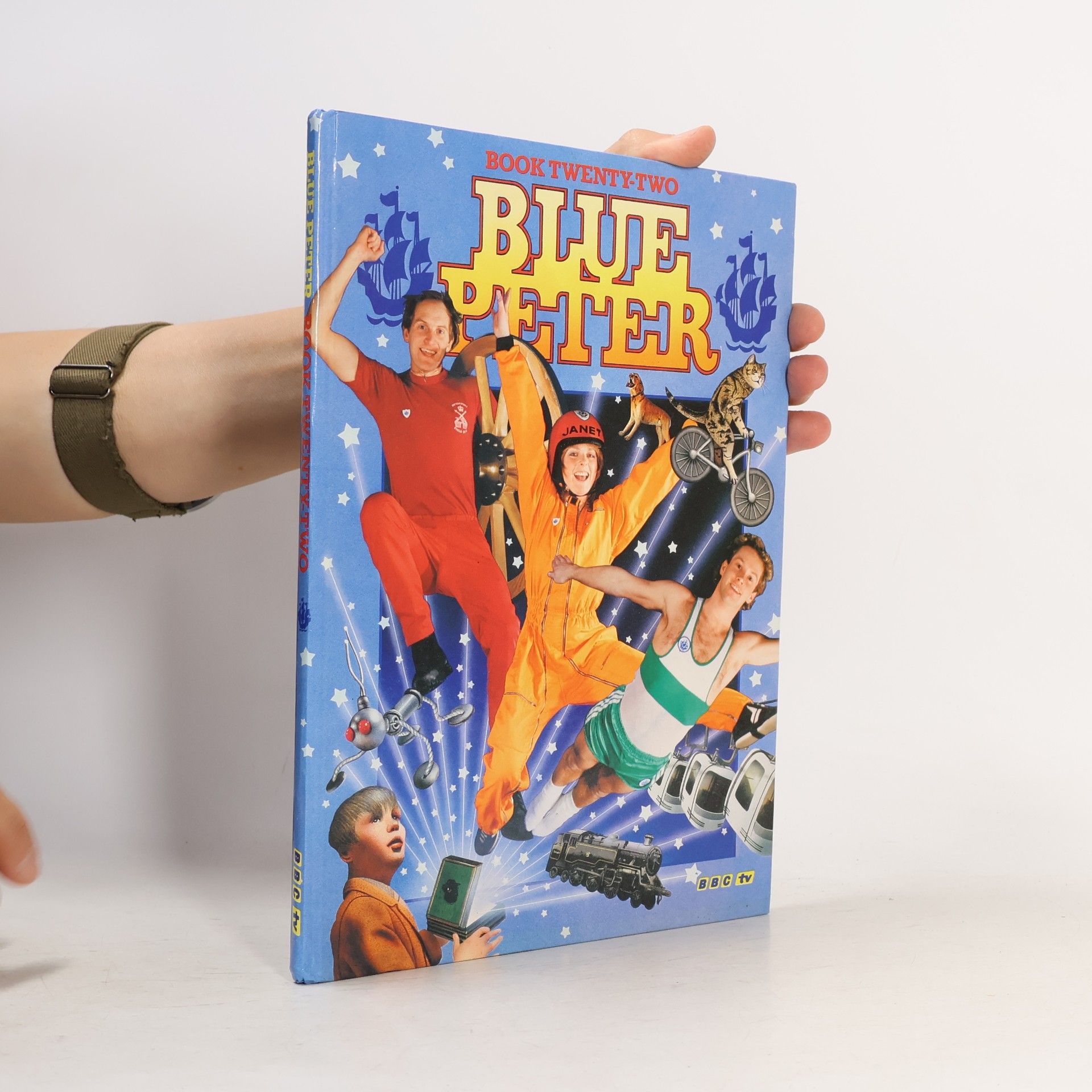 Edward Barnes Blue Peter Book 22