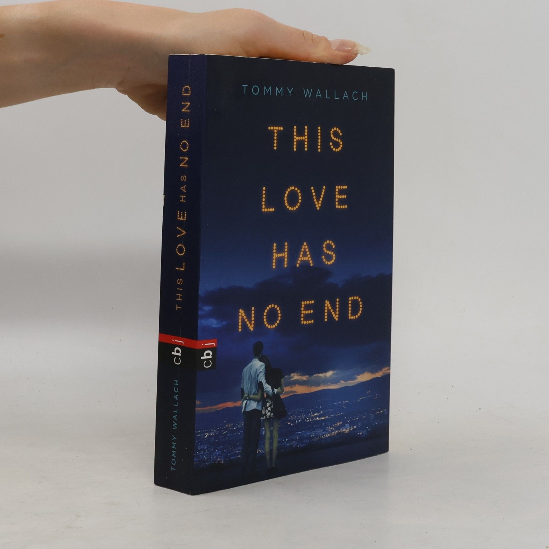 Tommy Wallach This love has no end