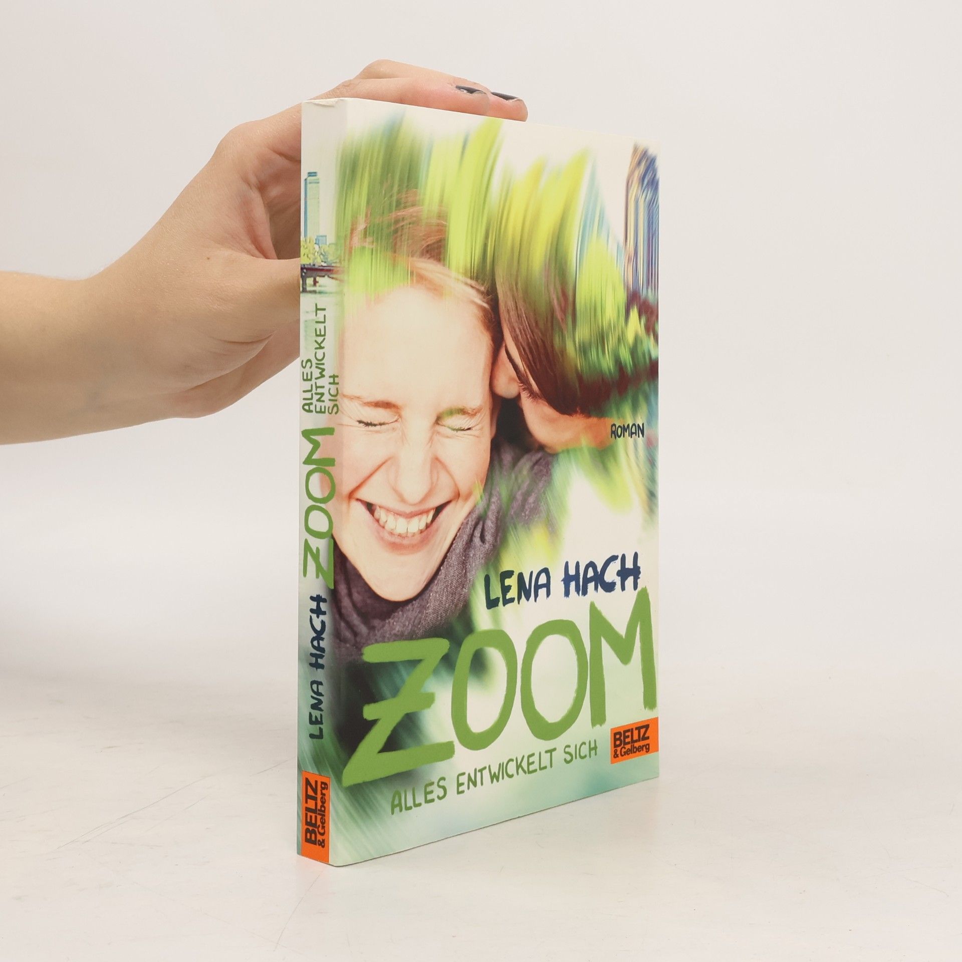 Lena Hach Zoom