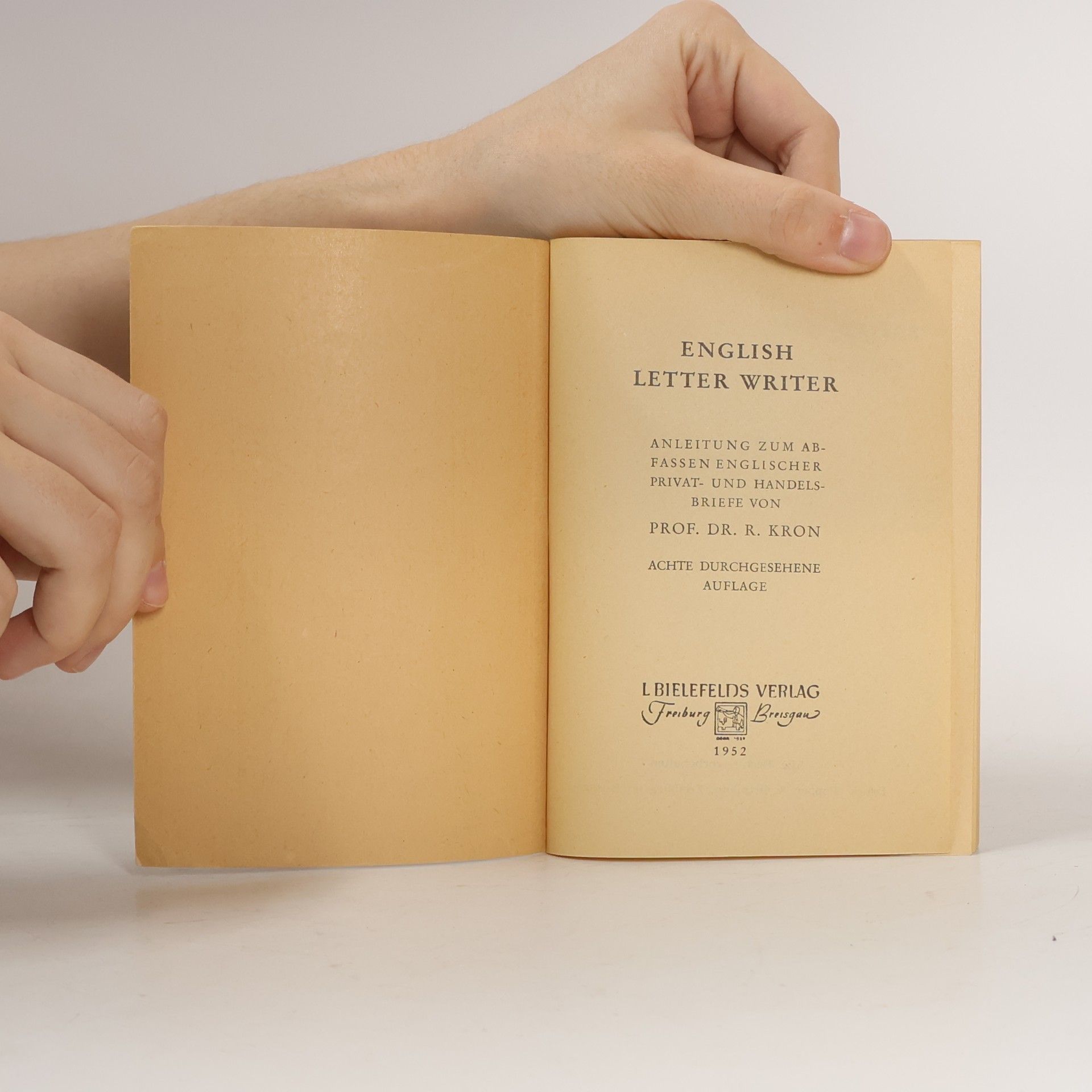 R. Kron ENGLISH LETTER WRITER