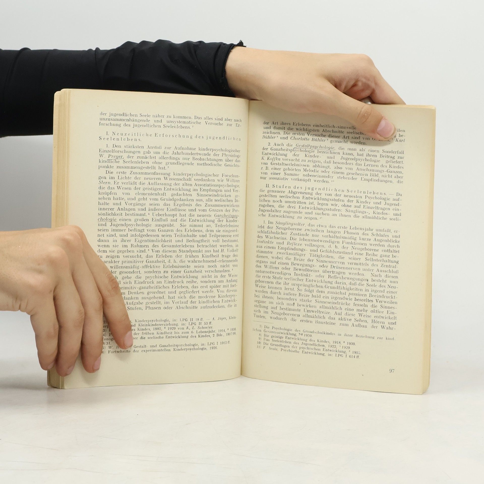 P. Dr. Benedikt Golz O.F.M. Christliche Erziehungswissenschaft