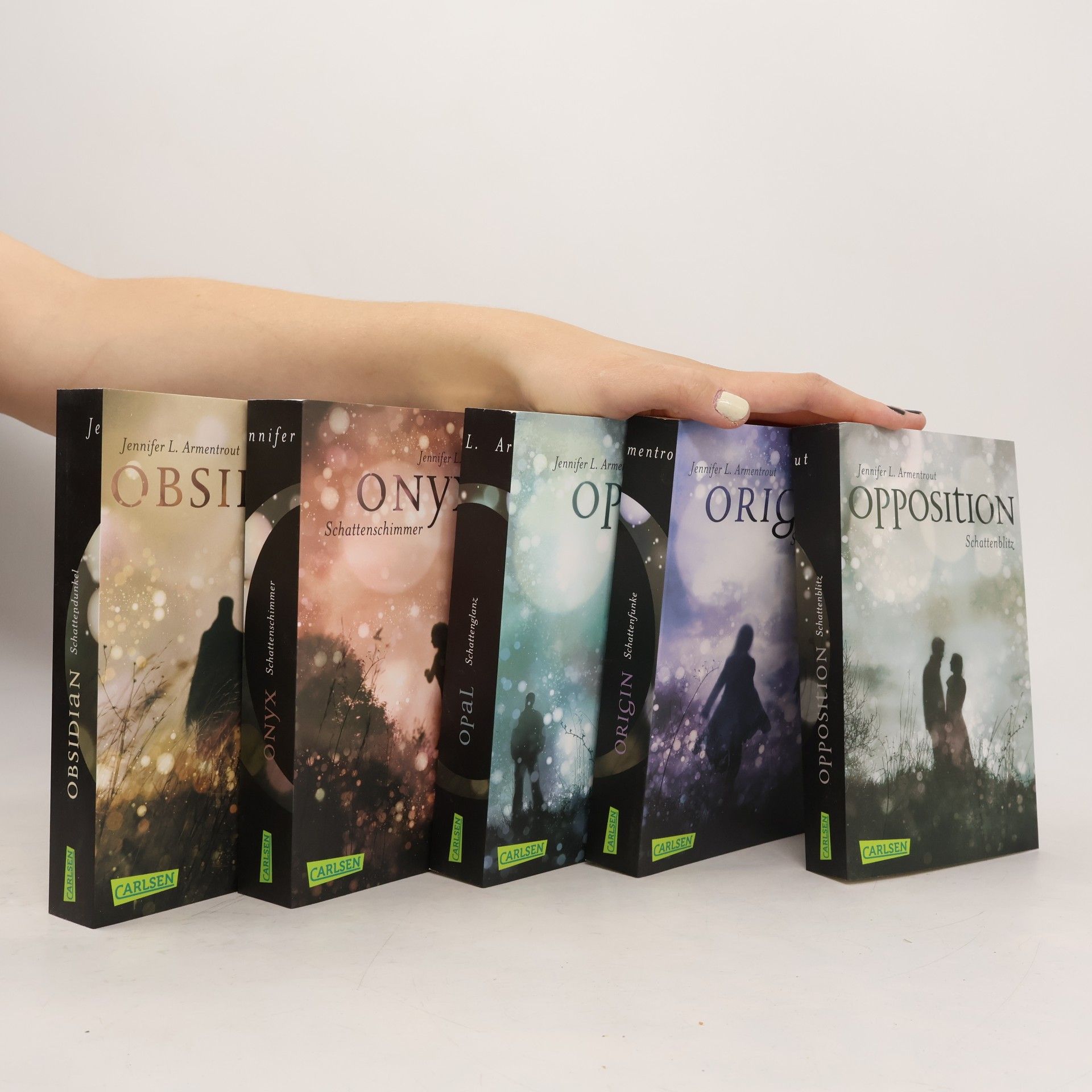 Jennifer L. Armentrout Die Serie. Obsidian, Onyx, Opal, Origin, Opposition