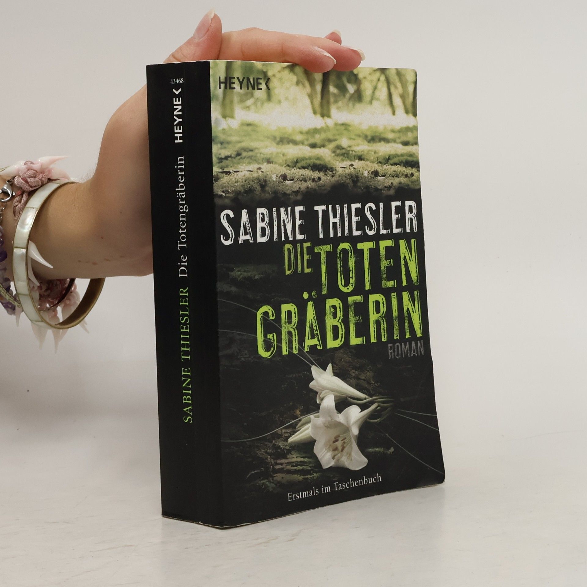 Sabine Thiesler Die Totengräberin