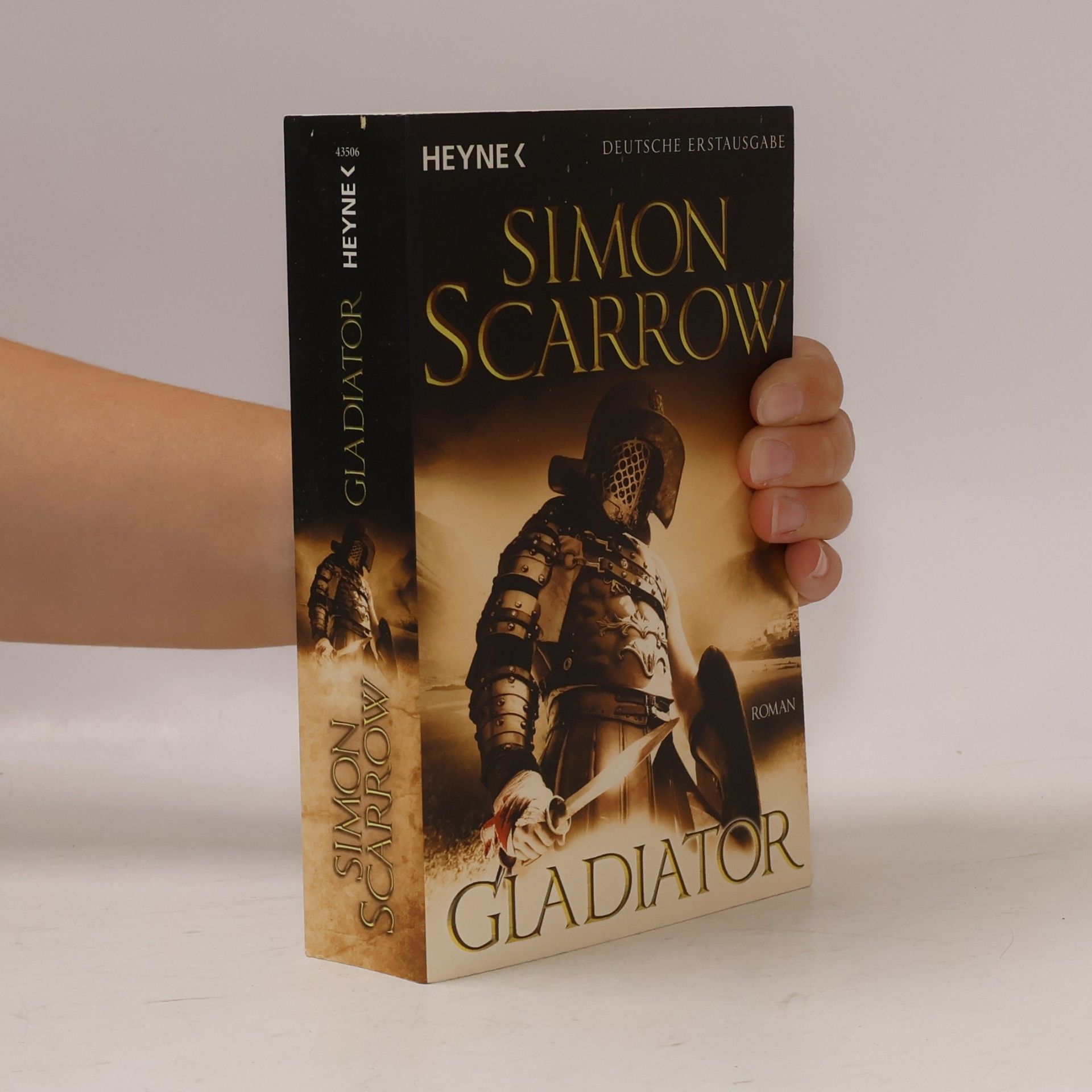 Simon Scarrow Gladiator