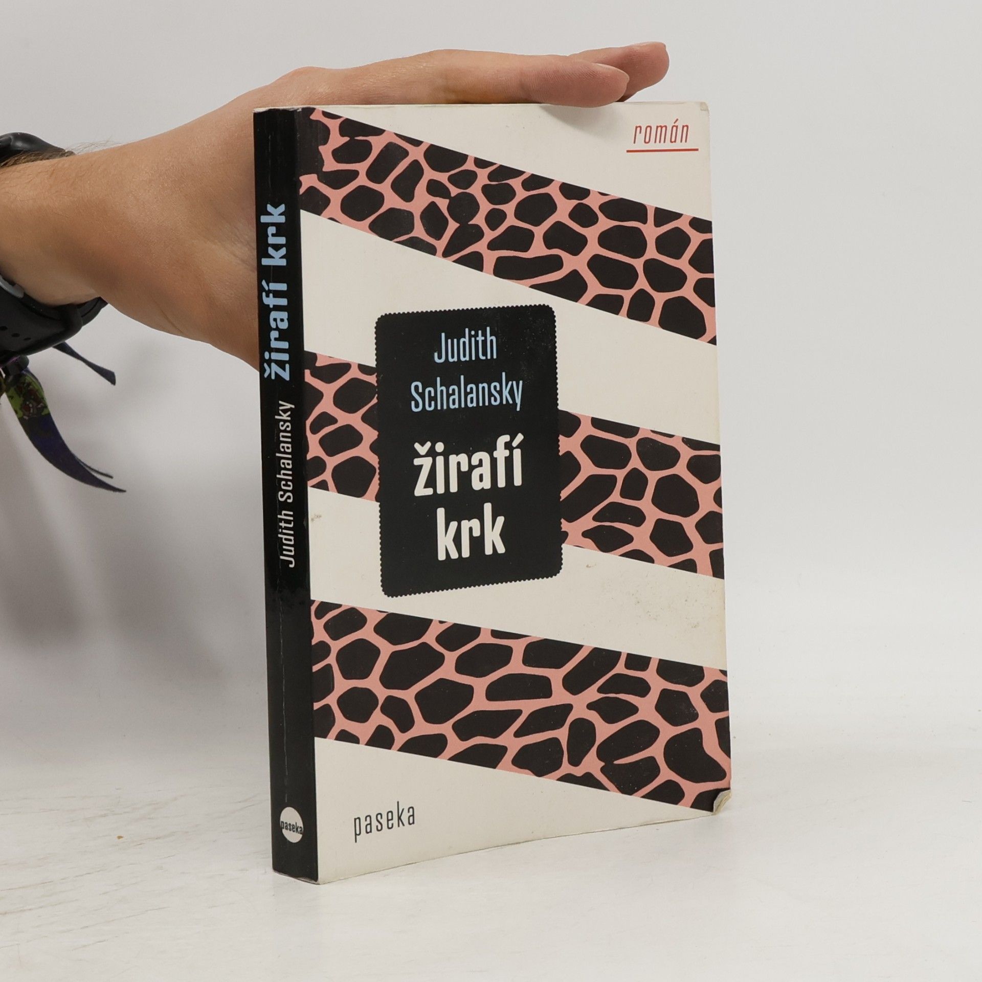 Judith Schalansky Žirafí krk