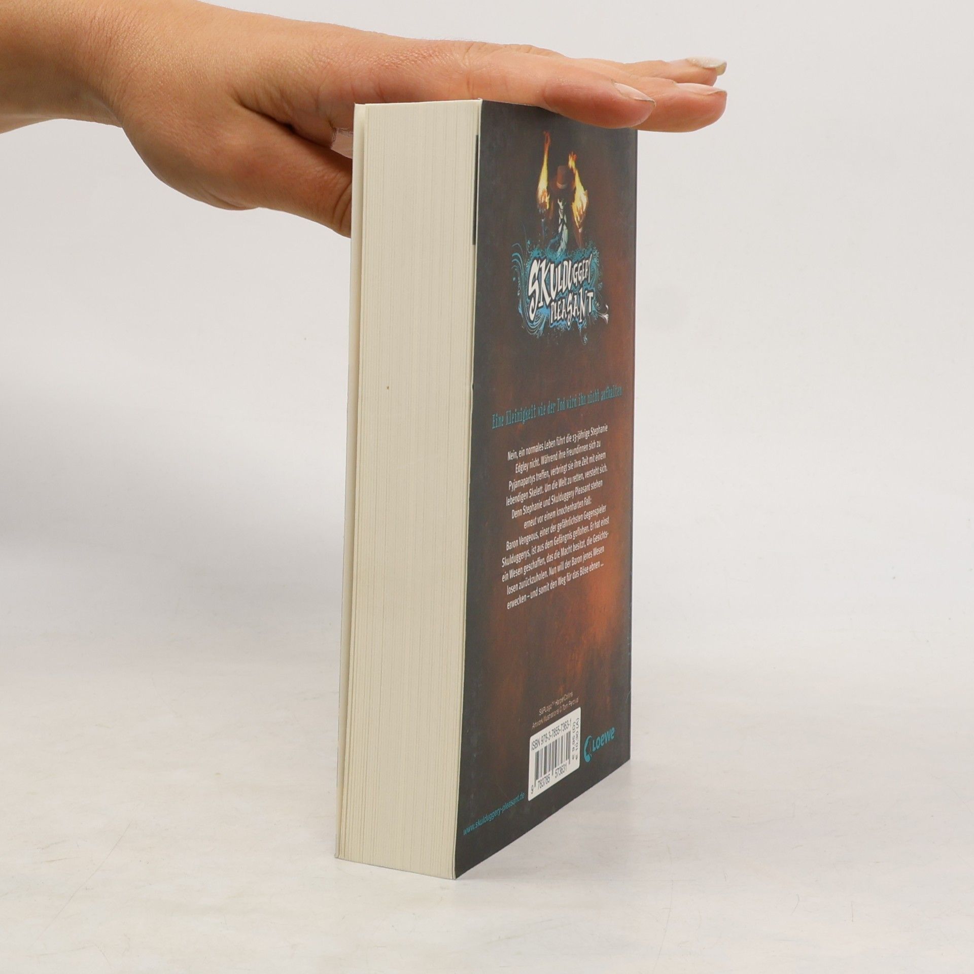 Derek Landy Skulduggery Pleasant: Das Groteskerium kehrt zurück