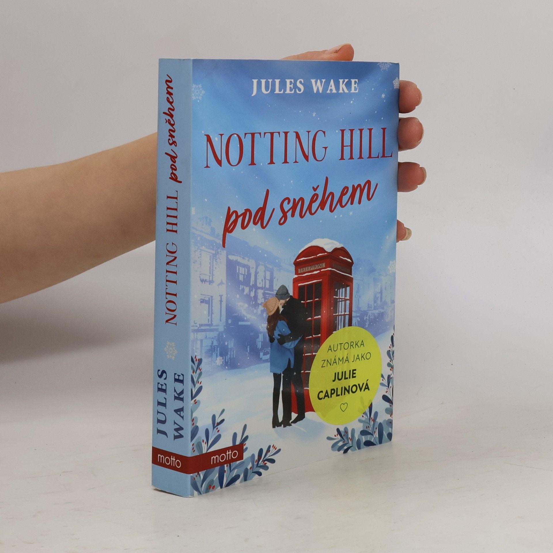 Julie Caplinová Notting Hill pod sněhem