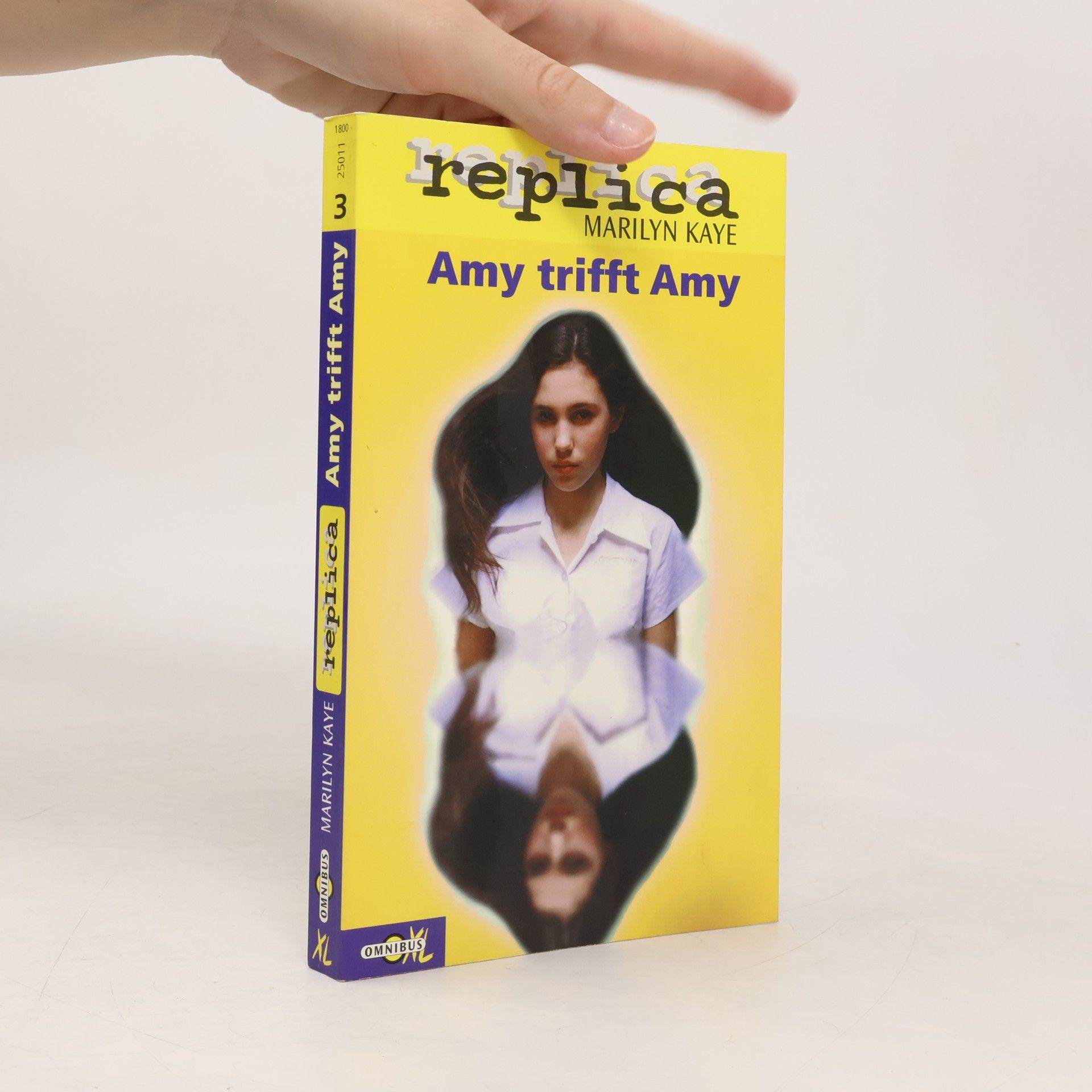 Replica 03. Amy trifft Amy.