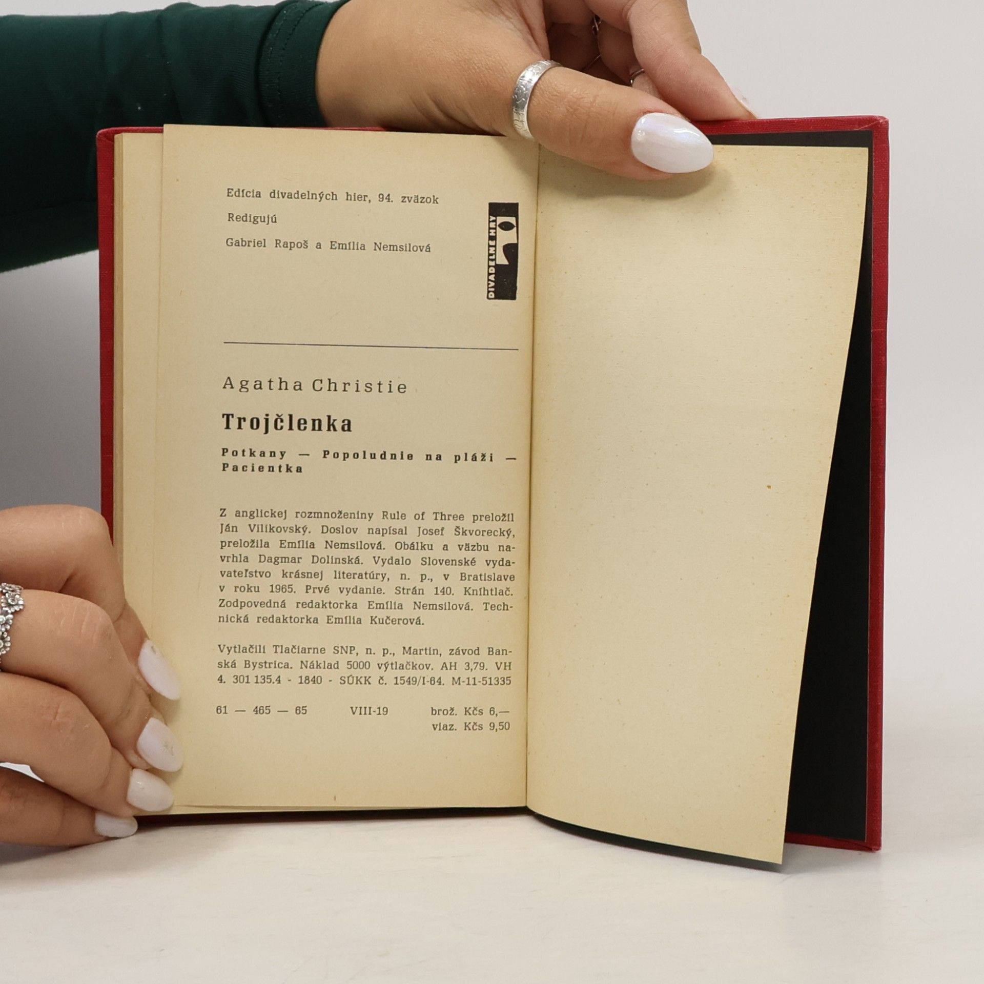 Agatha Christie Trojčlenka