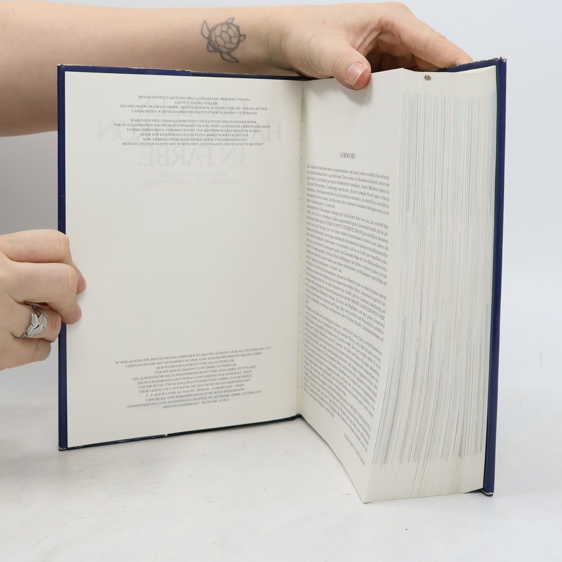 Autorenkollektiv Großes Hand lexikon in Farbe
