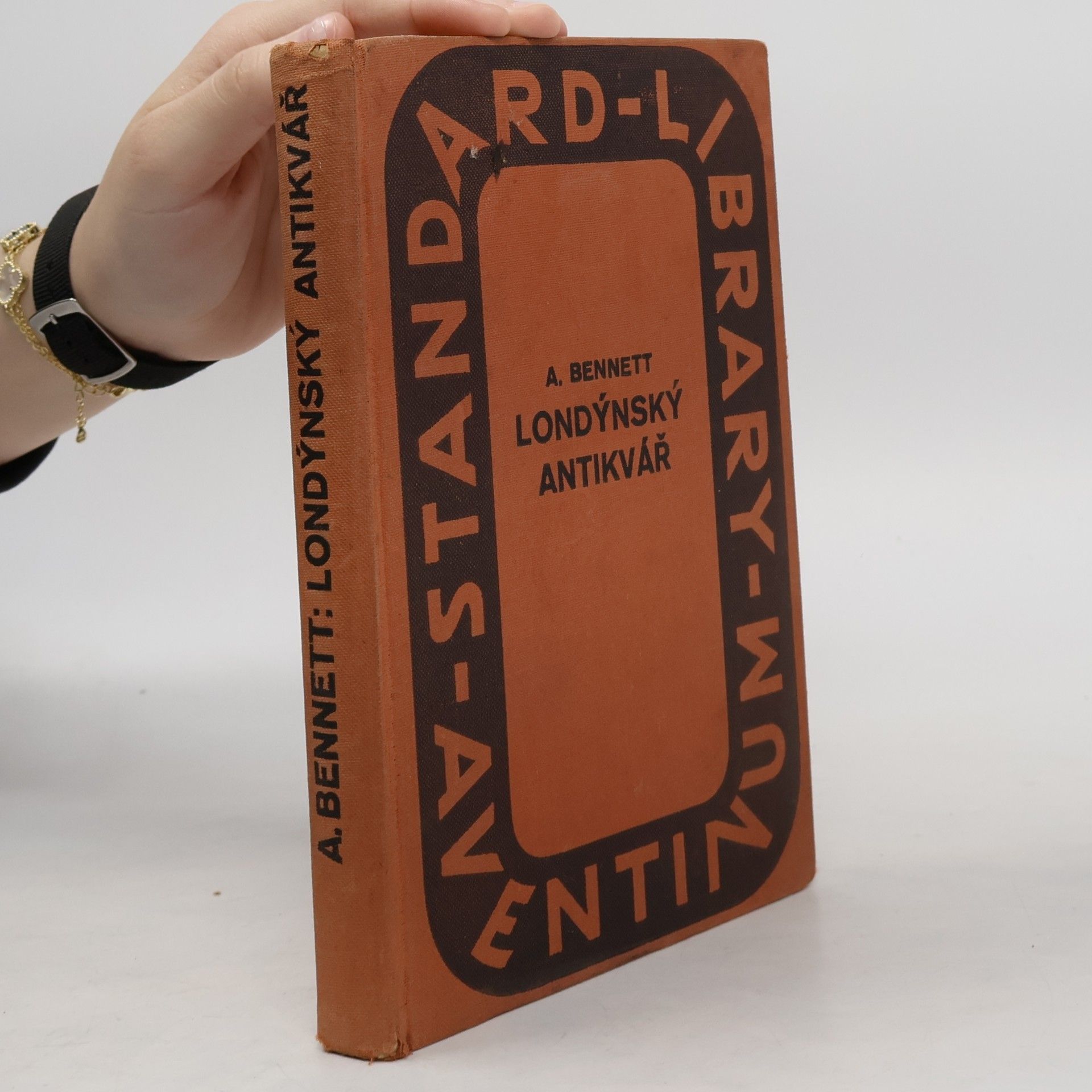 Arnold Bennett Londýnský antikvář