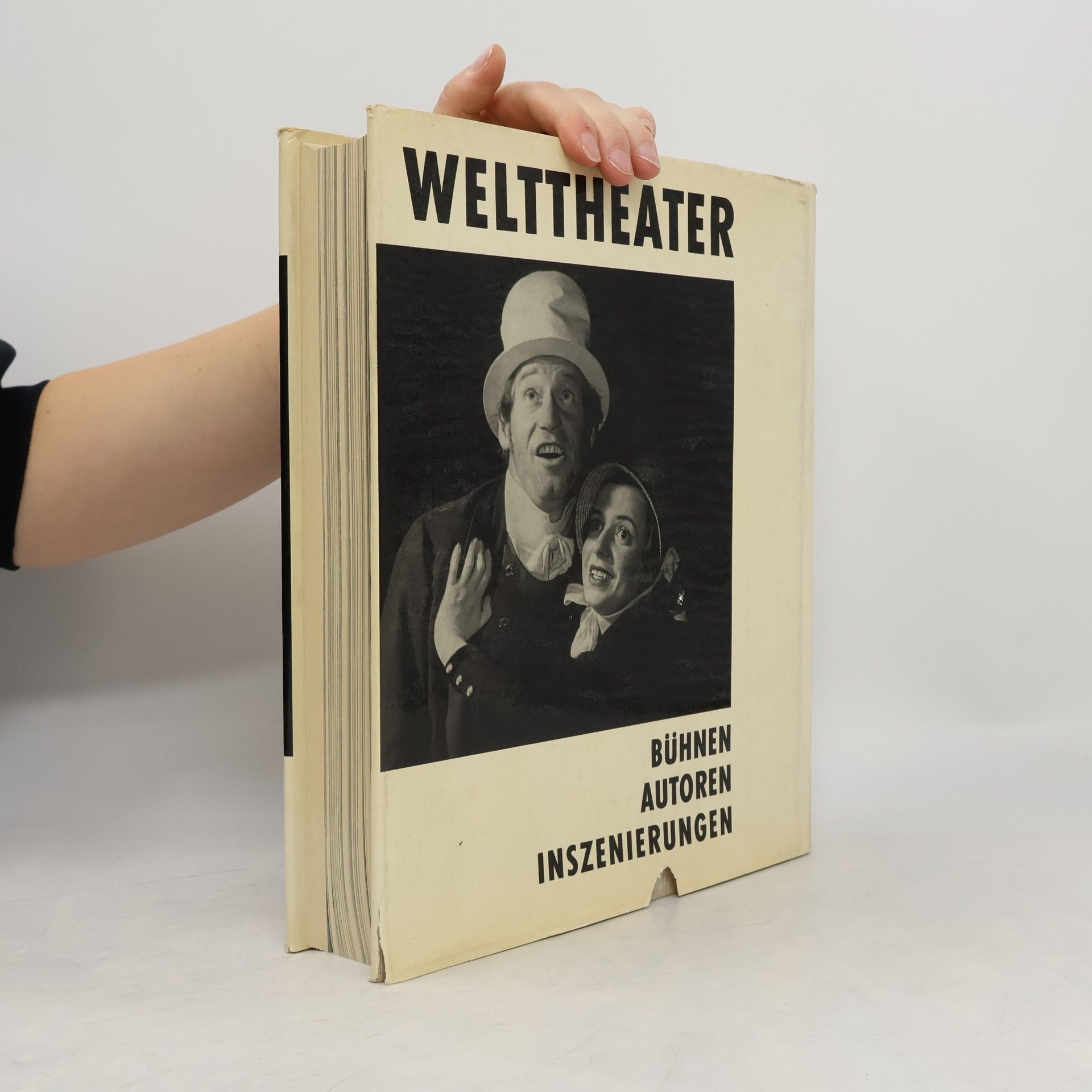 Autorenkollektiv Welttheater. Bühnen. Autoren. Inszenierungen