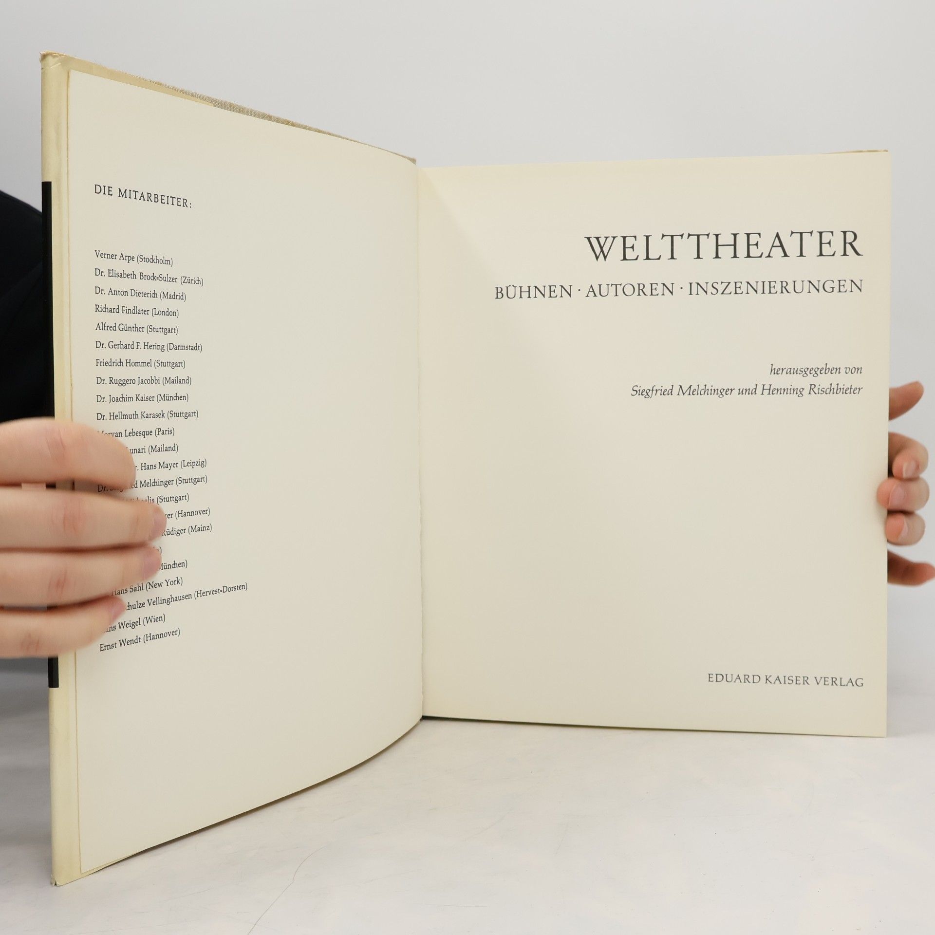 Autorenkollektiv Welttheater. Bühnen. Autoren. Inszenierungen