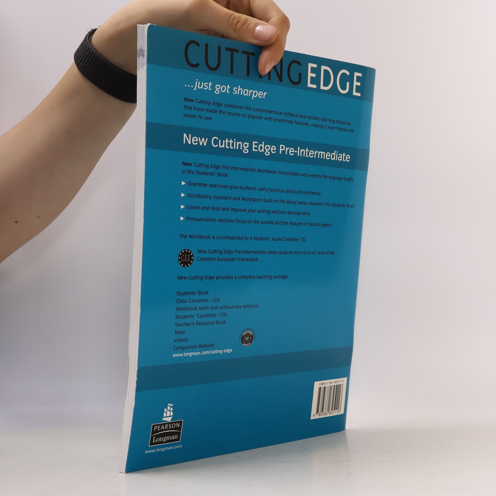 Sarah Cunningham New Cutting edge. Pre-intermediate. Workbook With Key